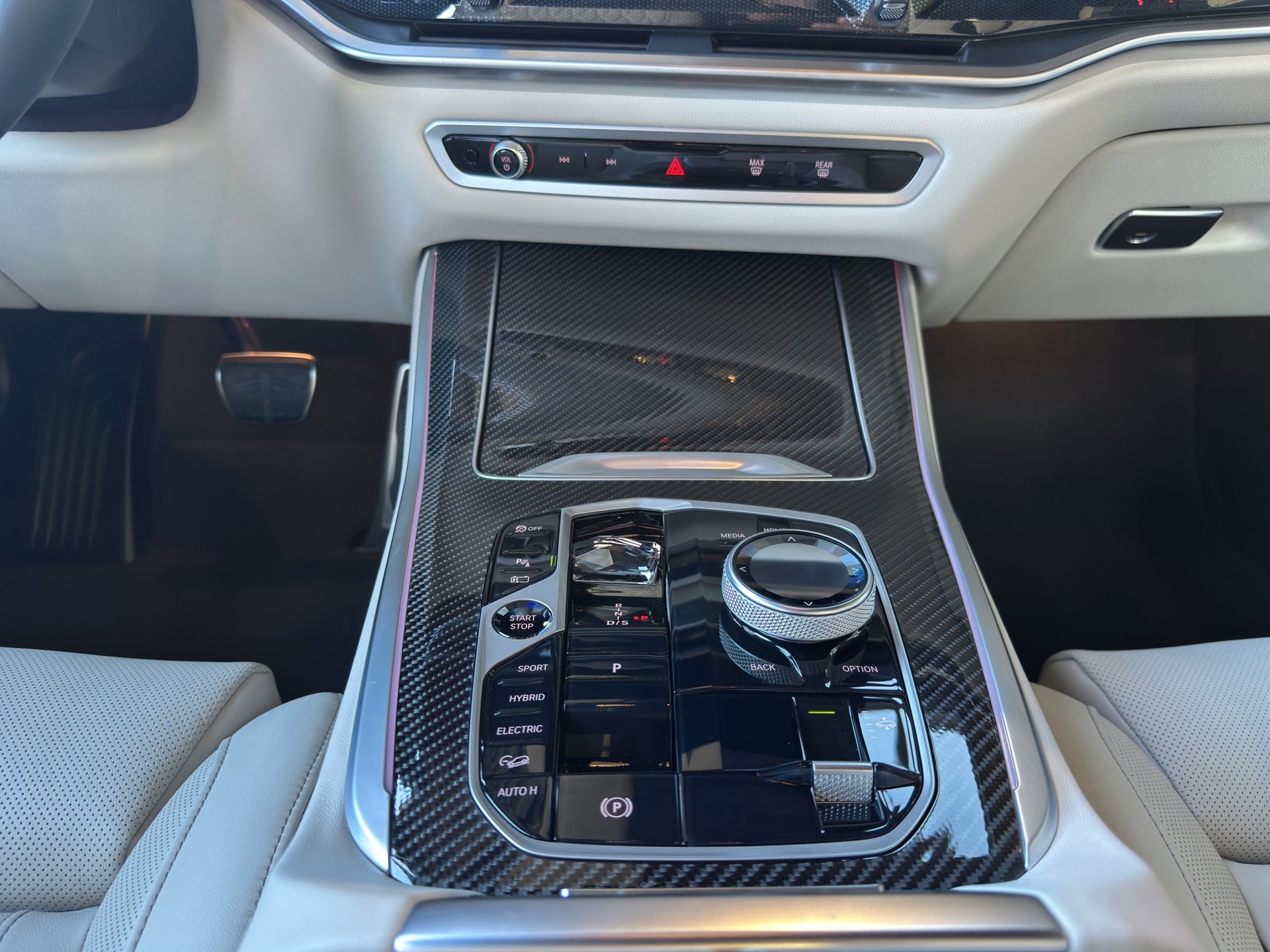 BMW X5 50e M Sport xDrive SAG-image-14