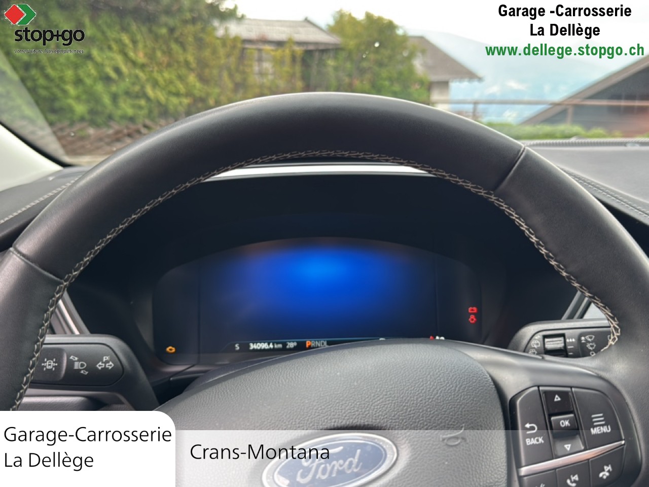 FORD Kuga 2.5 FHEV Vignale 4WD-image-11