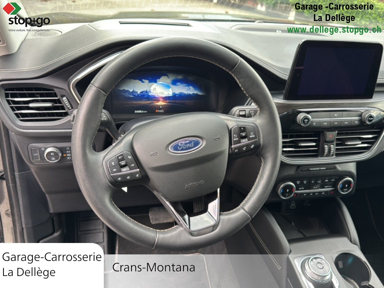 FORD Kuga 2.5 FHEV Vignale 4WD-image-10