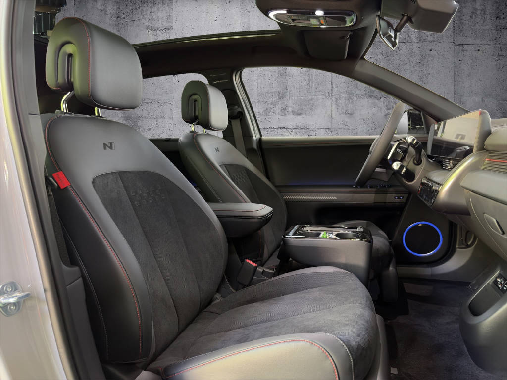 HYUNDAI Ioniq 5 84 kWh N-Line 4WD-image-12