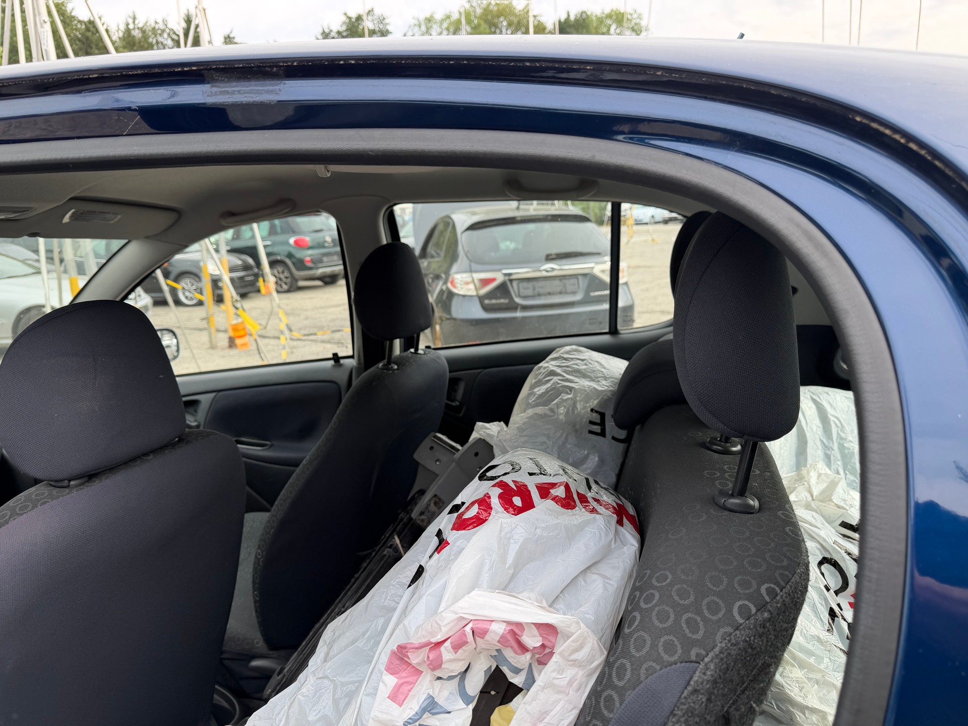TOYOTA Yaris 1.3 Linea Sol-image-8