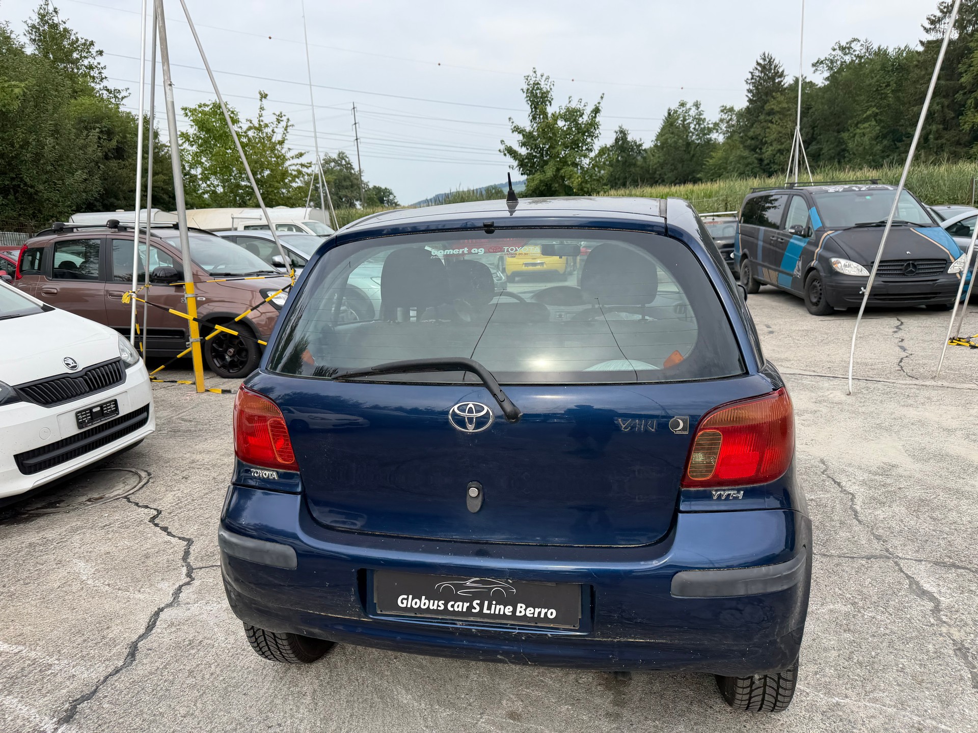 TOYOTA Yaris 1.3 Linea Sol-image-5