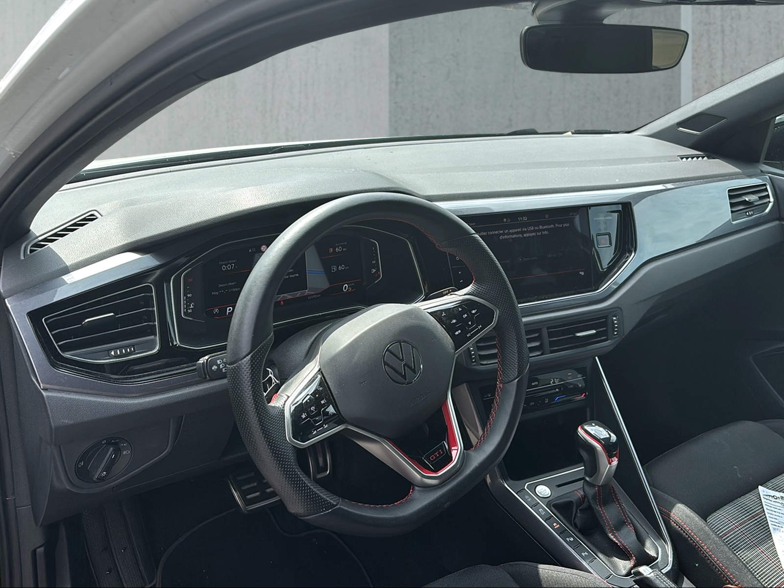 VW Polo 2.0 TSI GTI DSG-image-4