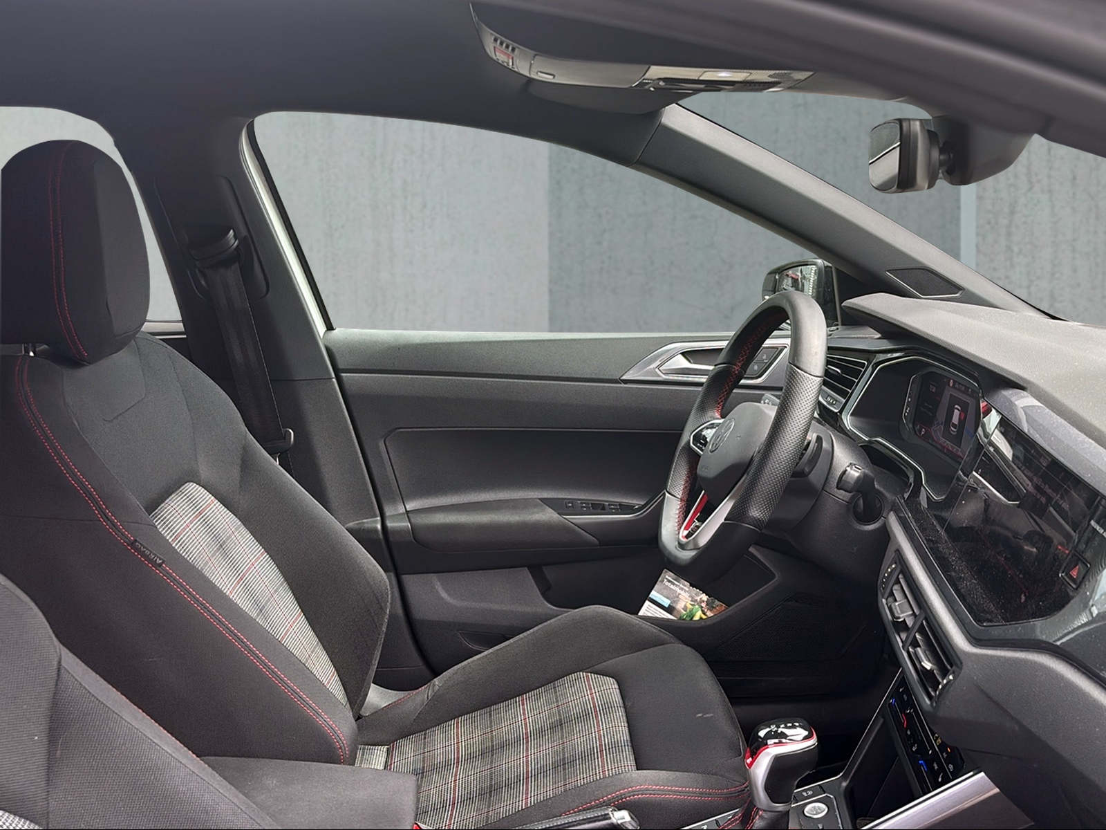 VW Polo 2.0 TSI GTI DSG-image-3