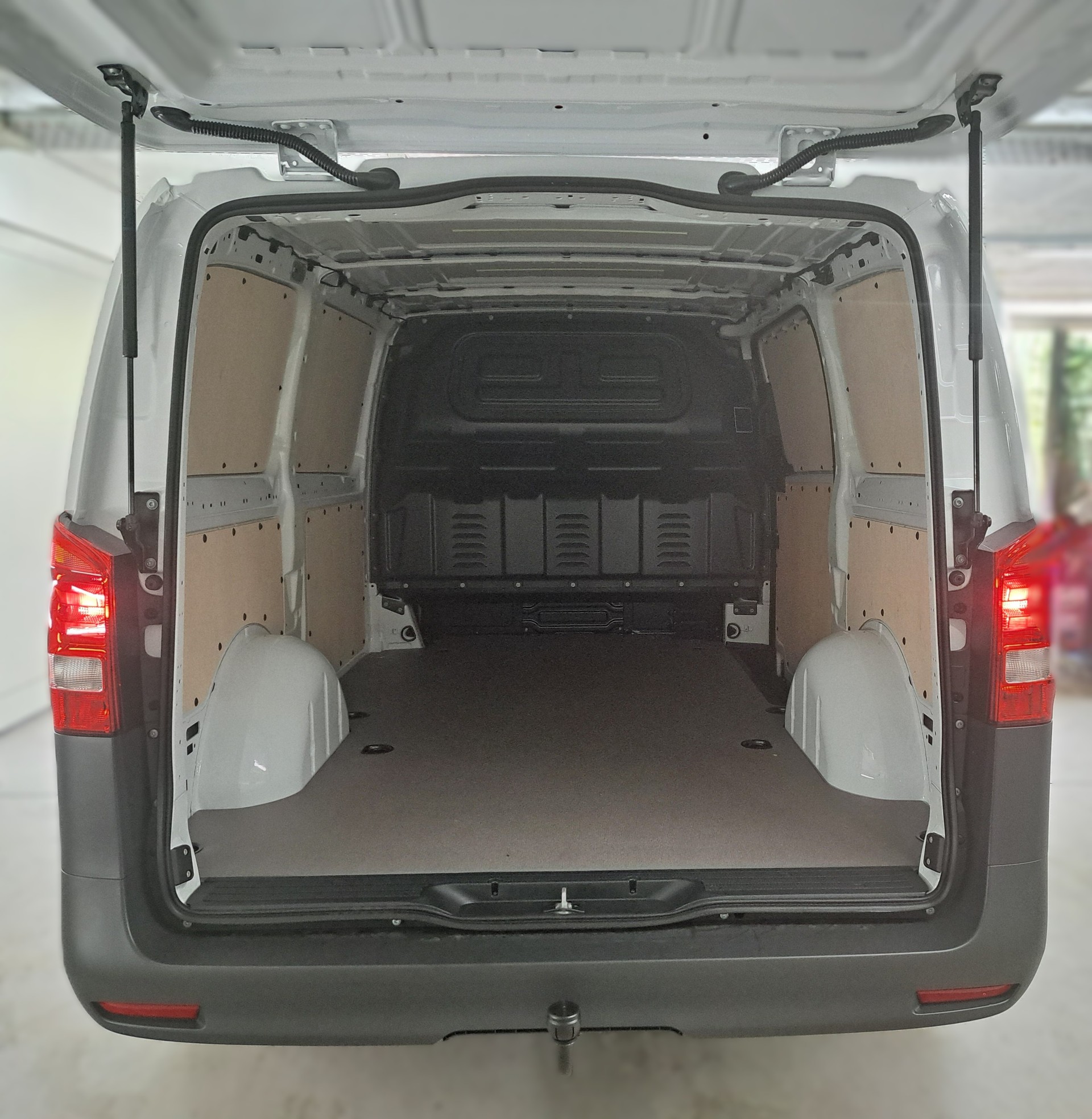 MERCEDES-BENZ Vito 116 CDI 4MATIC KA PRO 3200mm L-image-3