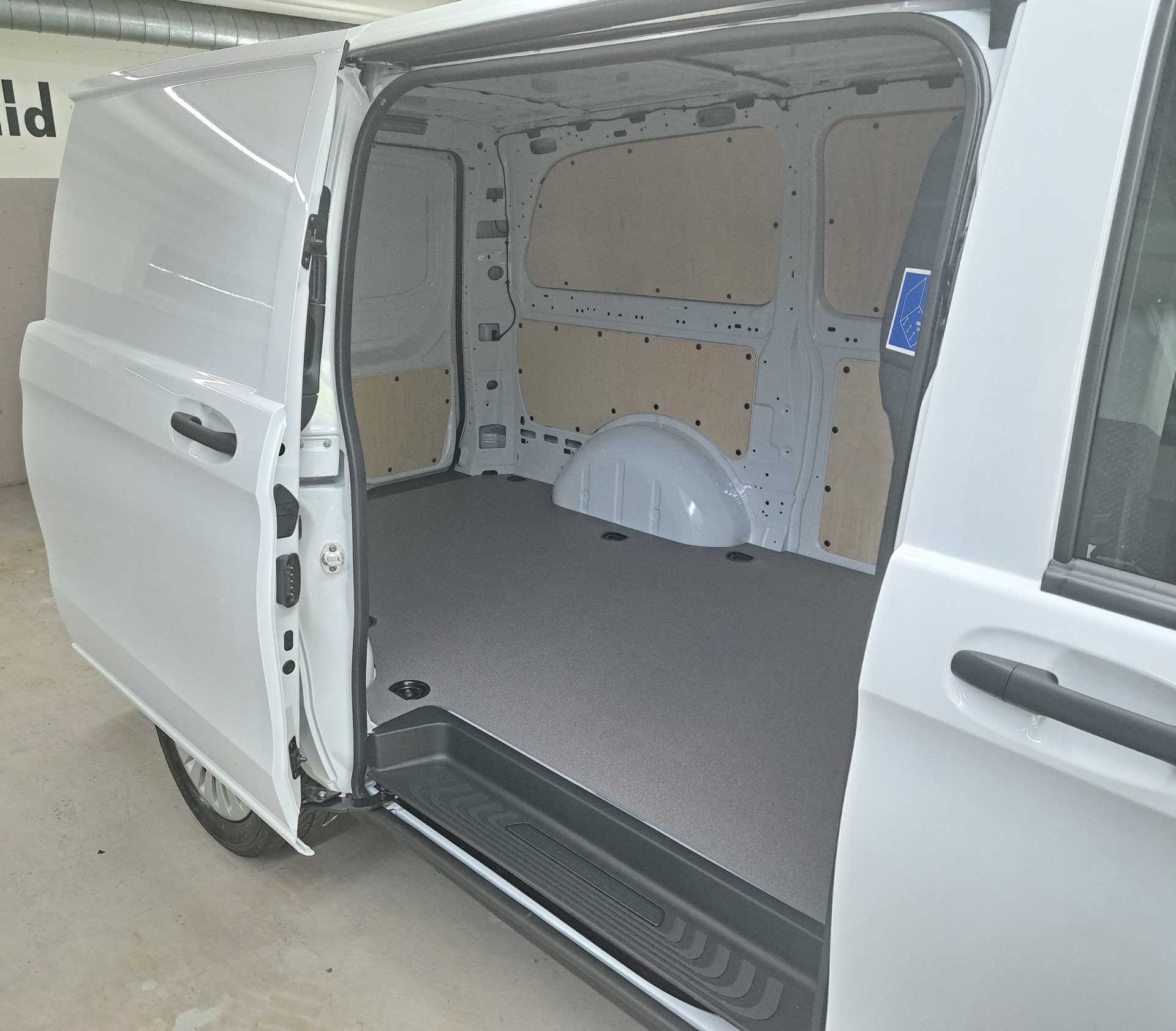 MERCEDES-BENZ Vito 116 CDI 4MATIC KA PRO 3200mm L-image-8