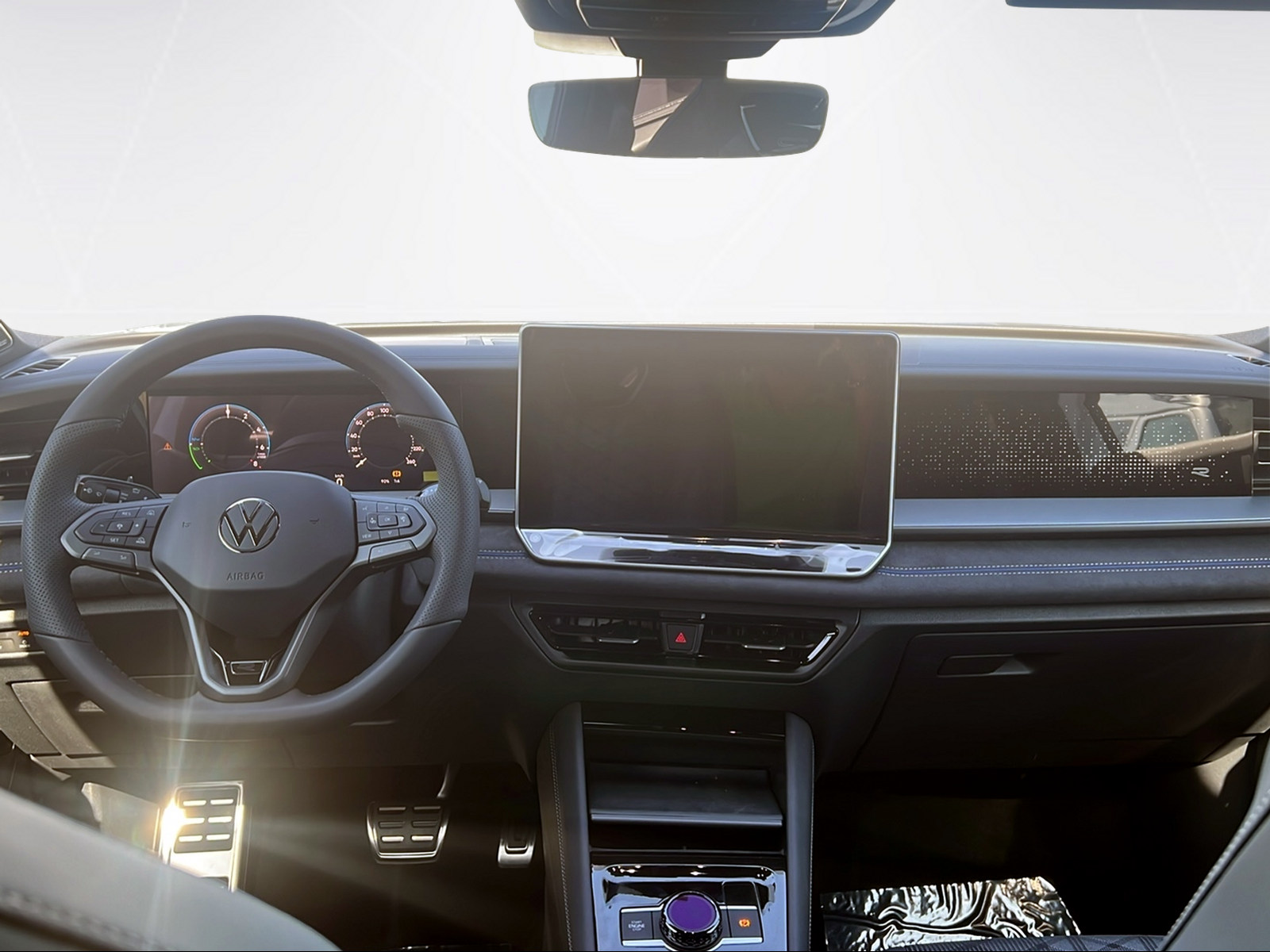 VW Tayron 1.5 TSI evo2 eHybrid R-Line DSG-image-7
