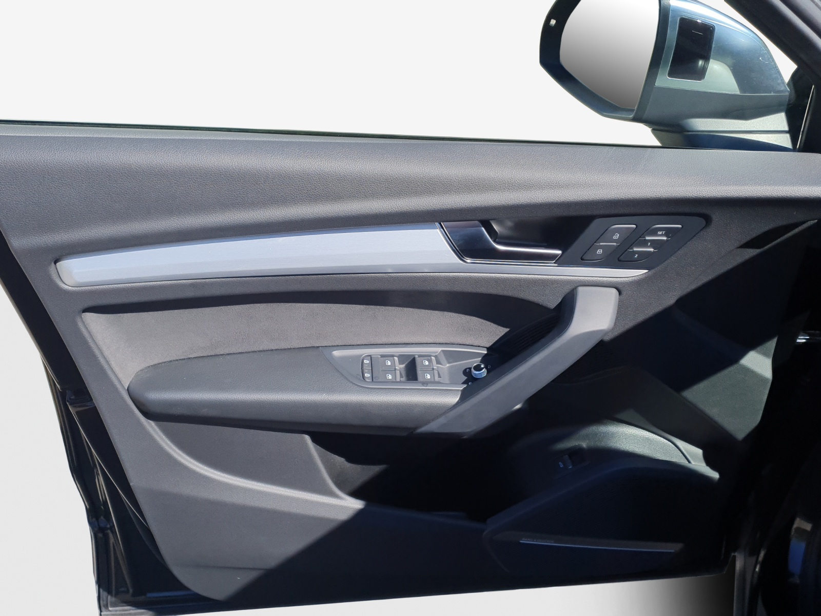 AUDI SQ5 TDI quattro tiptronic-image-15