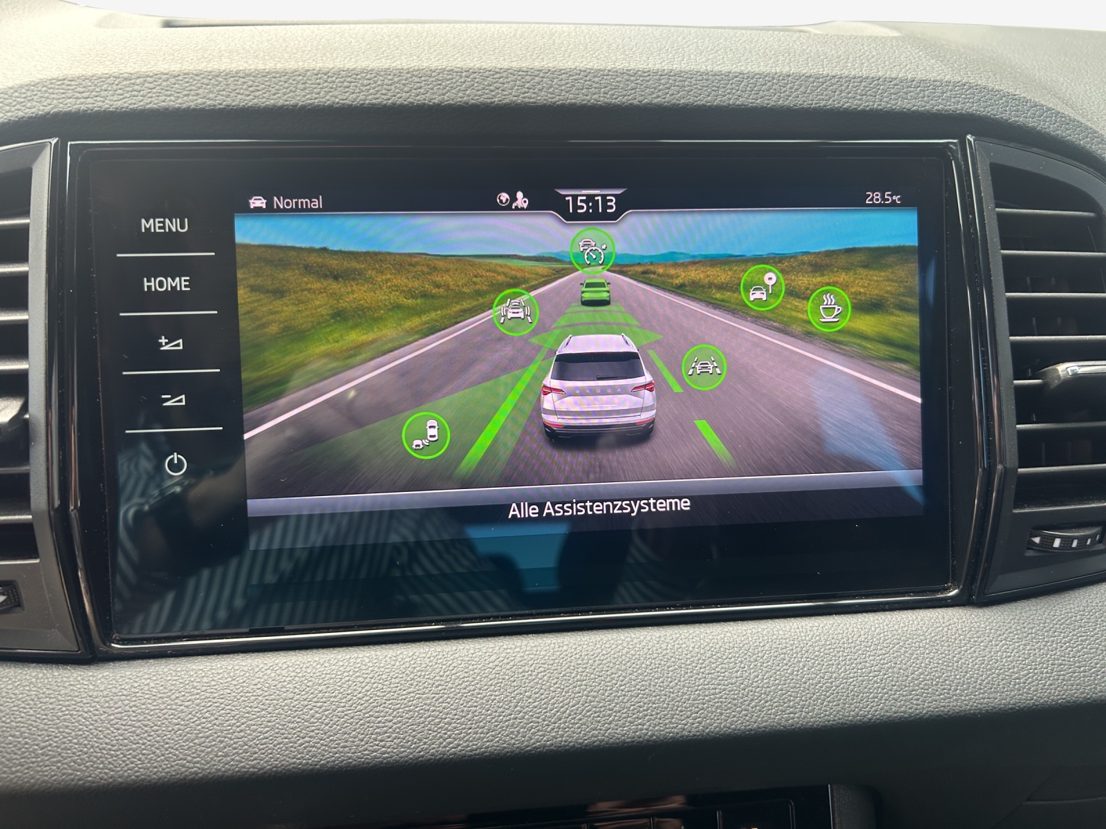 SKODA Karoq 2.0 TSI SportLine 4x4 DSG-image-15