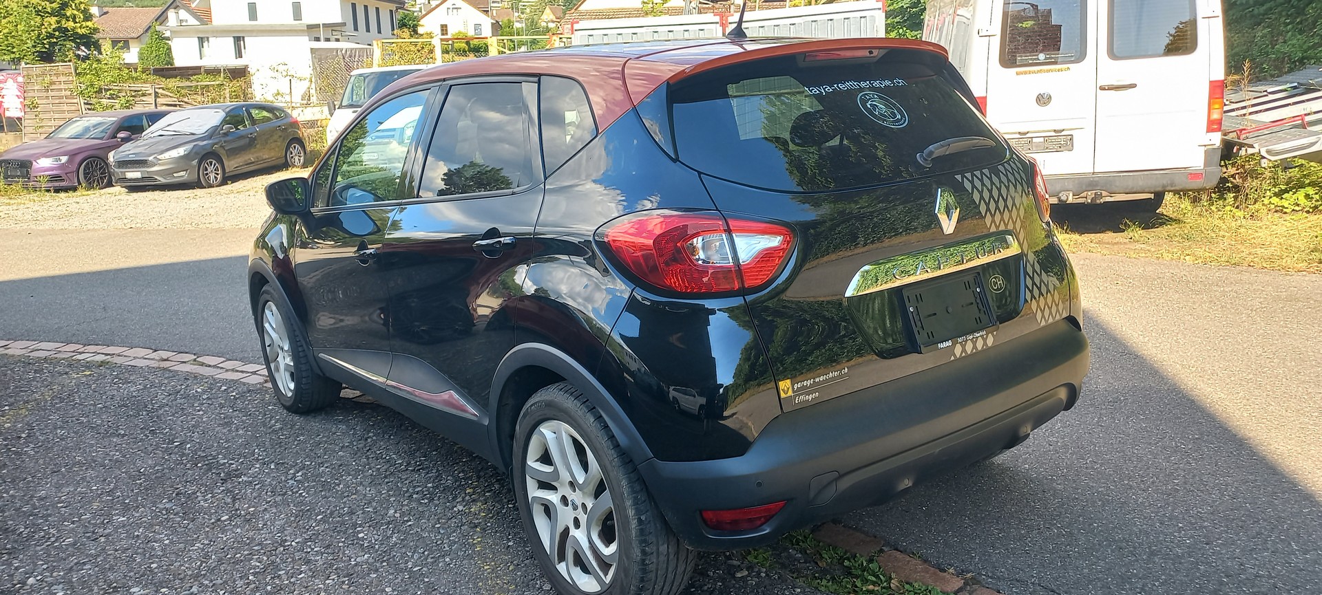 RENAULT Captur 1.2 T 16V Dynamique EDC-image-3