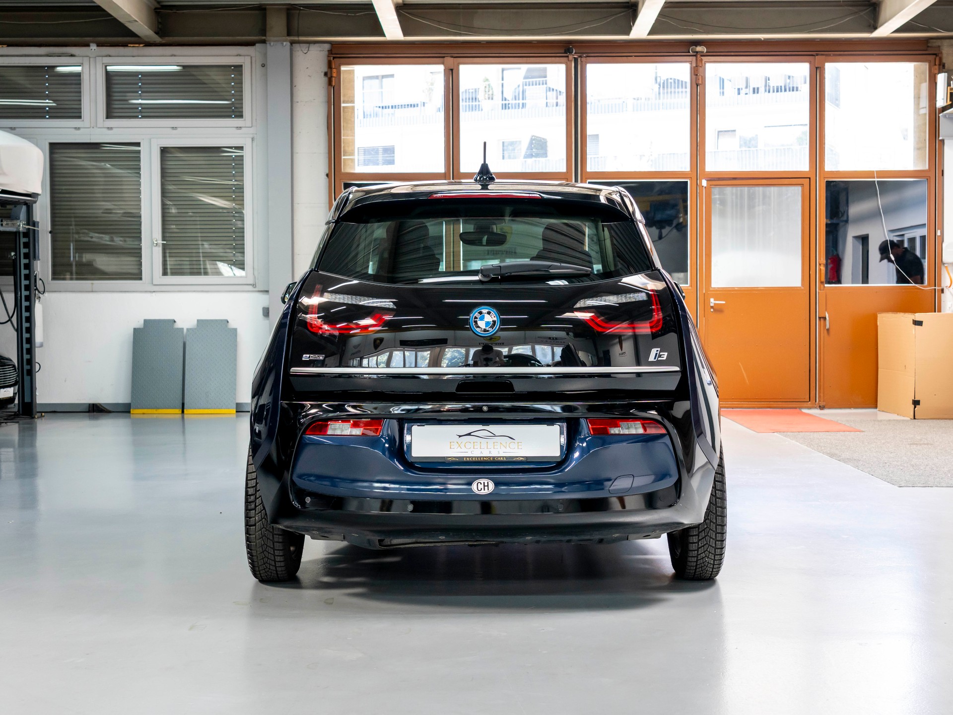 BMW i3 (94Ah) Range Extender (REX)-image-6