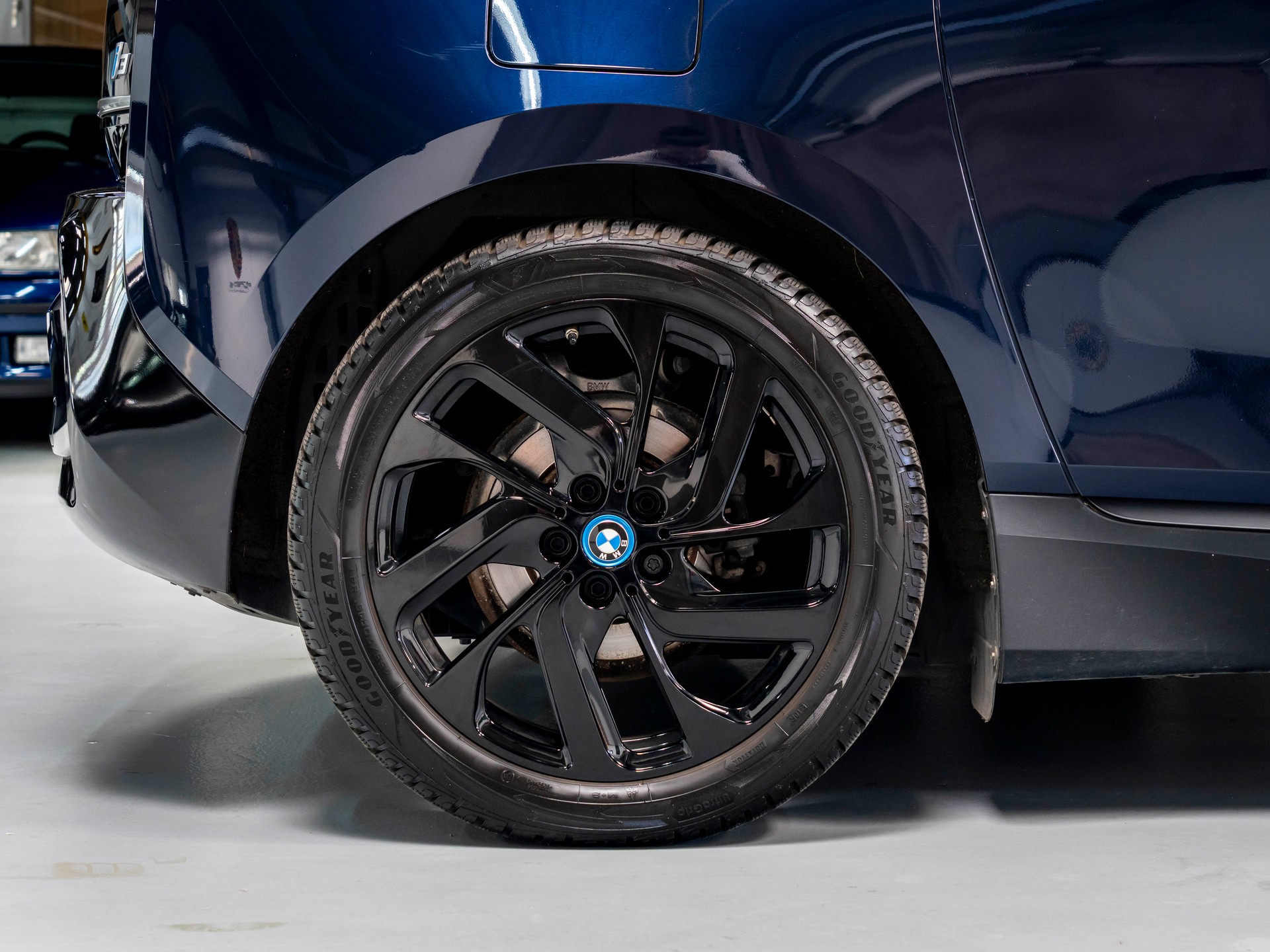 BMW i3 (94Ah) Range Extender (REX)-image-11