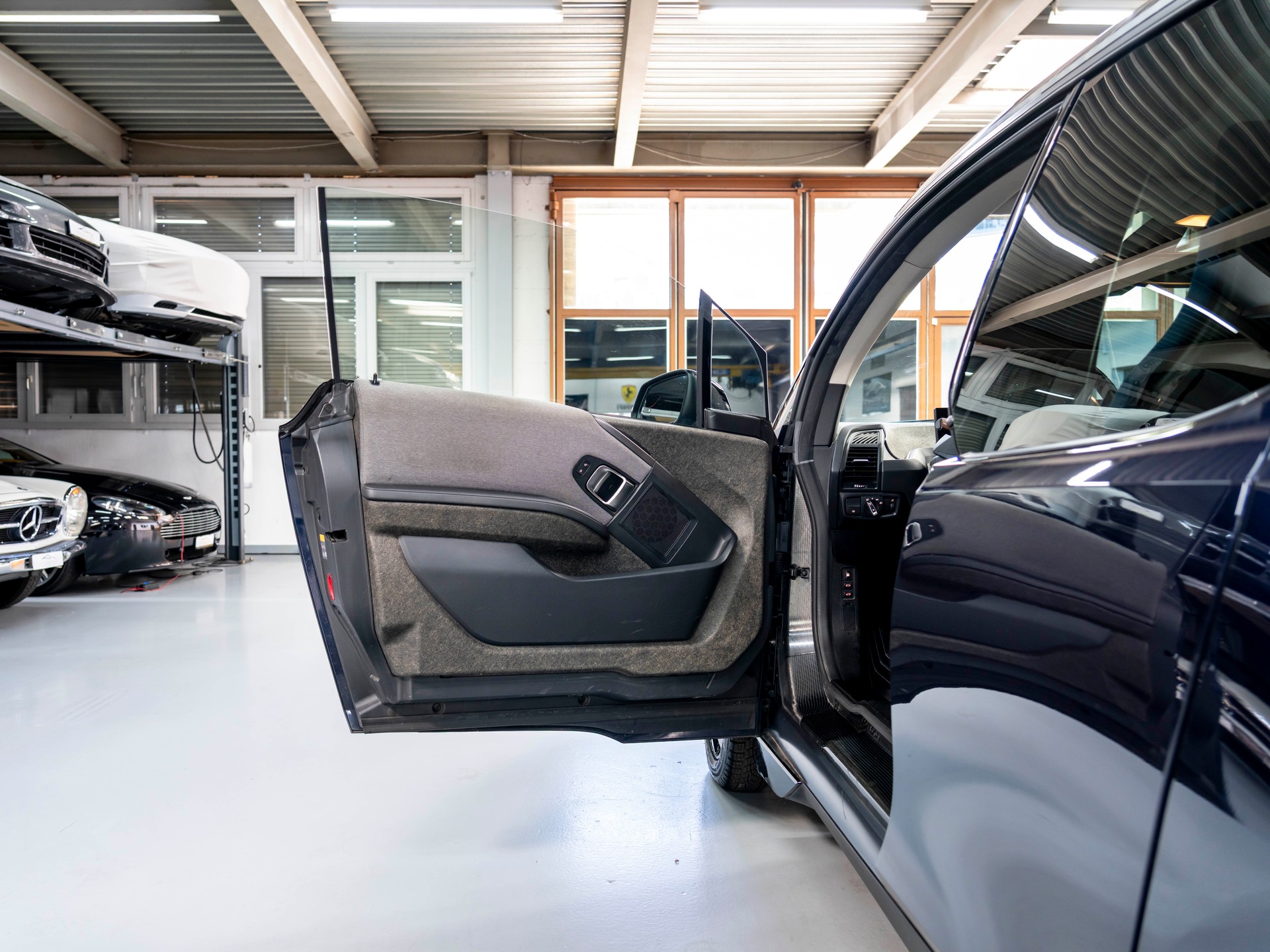 BMW i3 (94Ah) Range Extender (REX)-image-21
