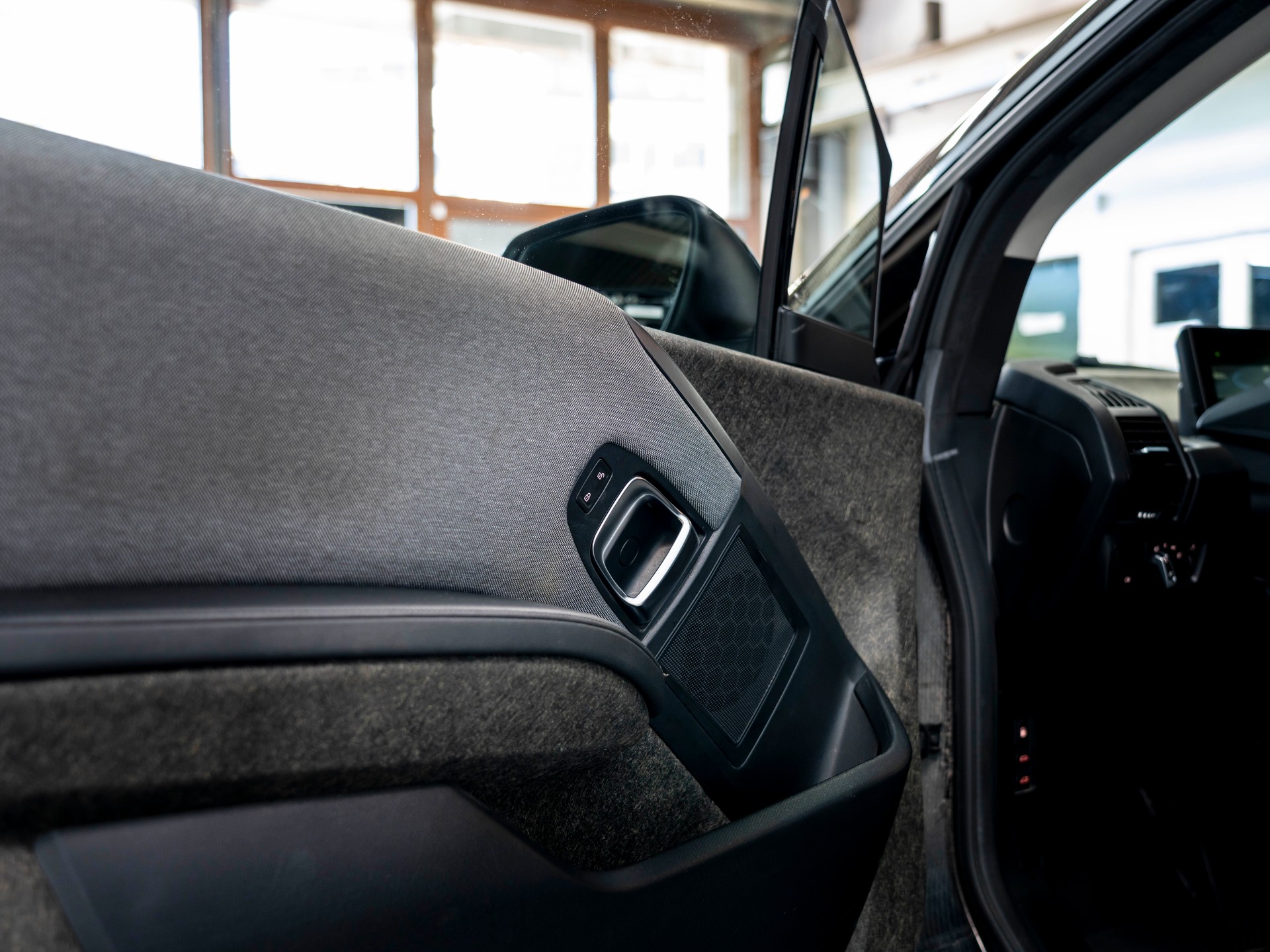 BMW i3 (94Ah) Range Extender (REX)-image-19