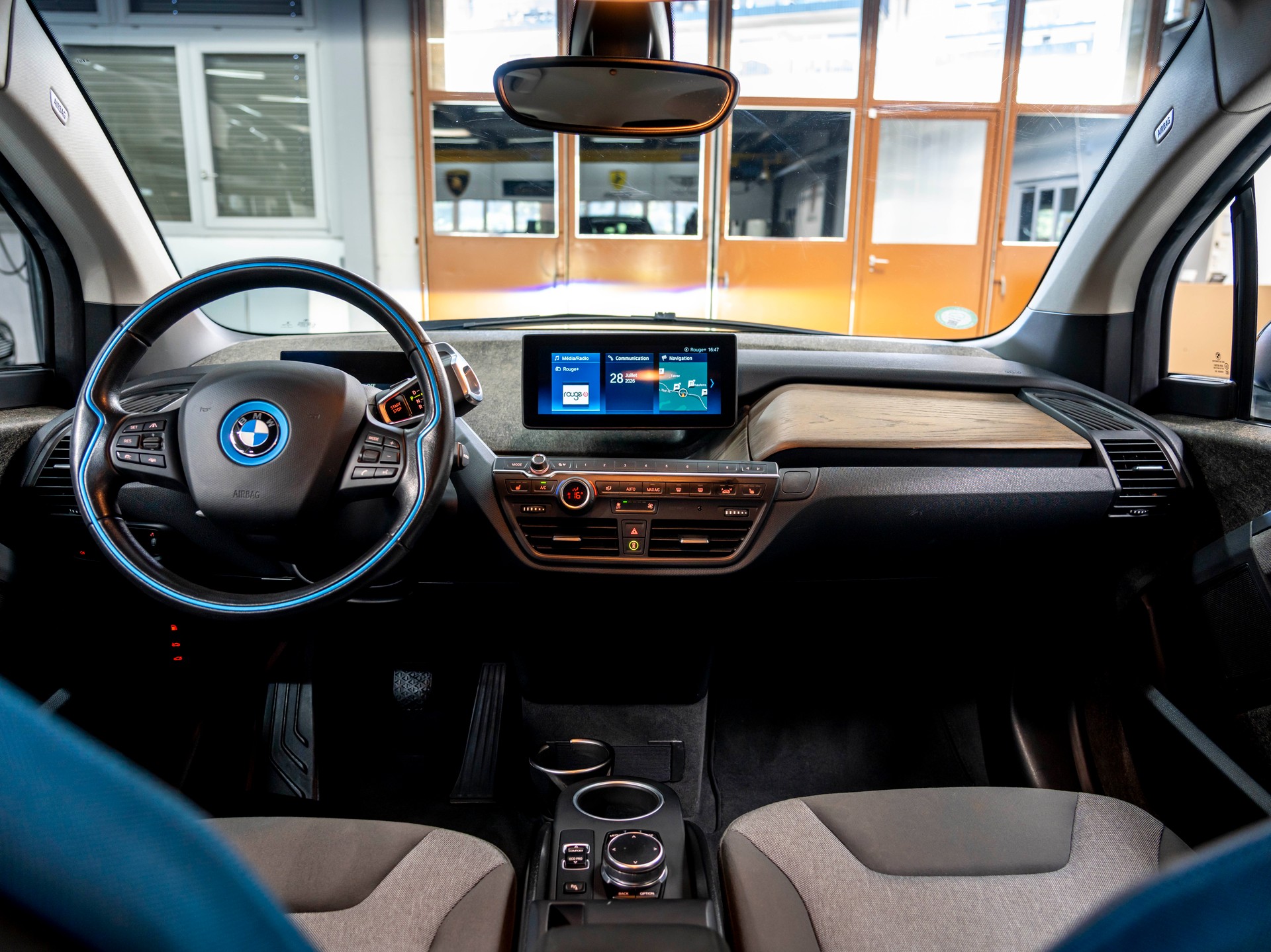 BMW i3 (94Ah) Range Extender (REX)-image-22