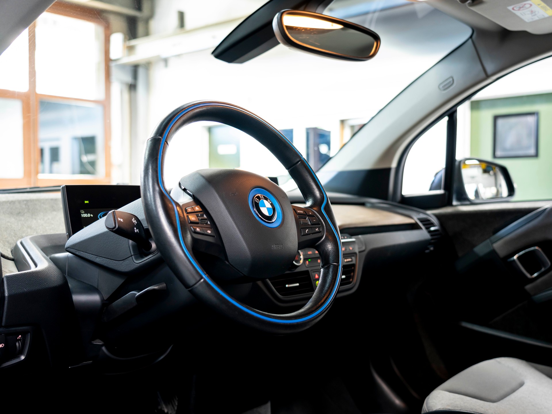 BMW i3 (94Ah) Range Extender (REX)-image-14