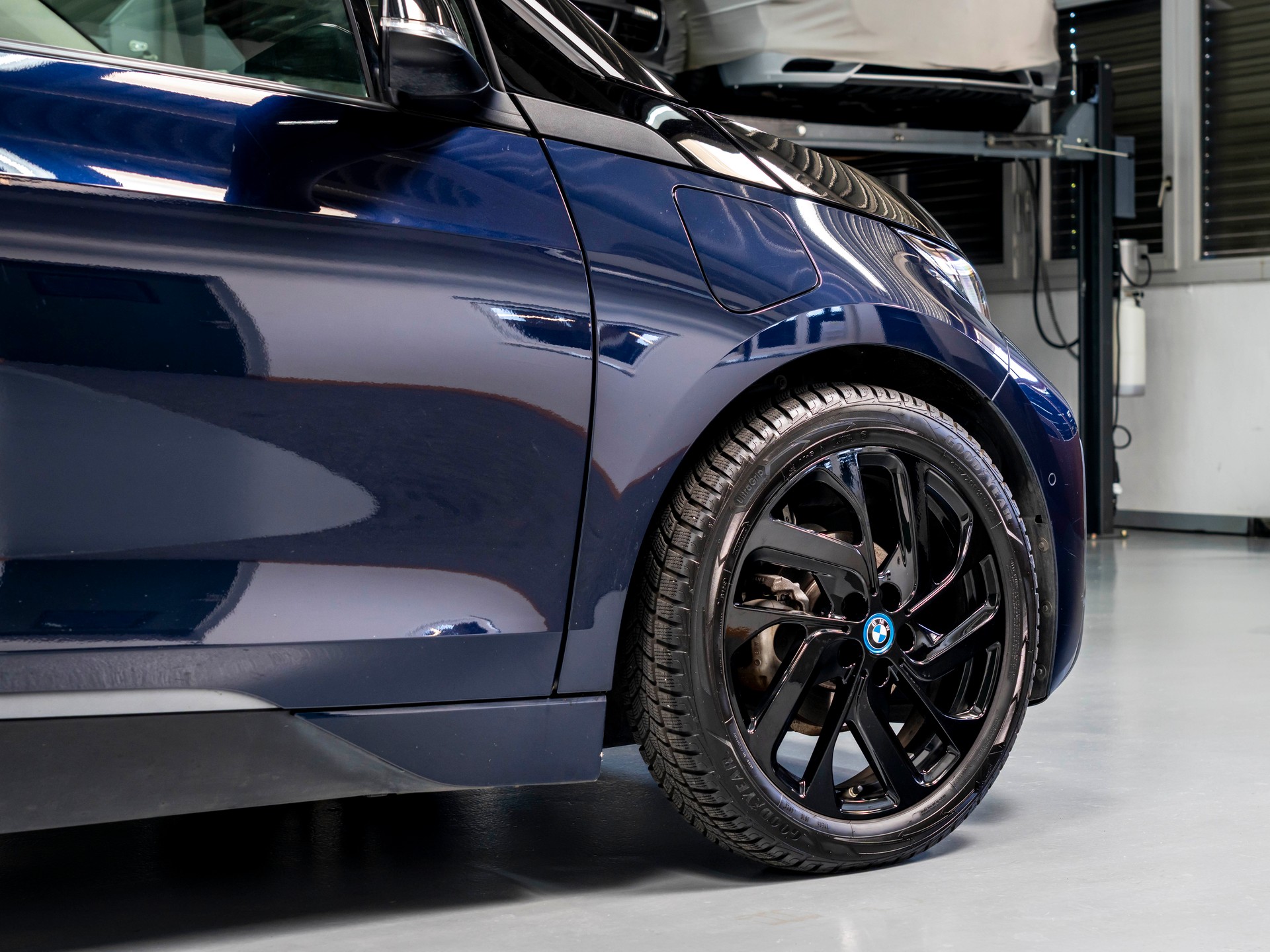 BMW i3 (94Ah) Range Extender (REX)-image-12