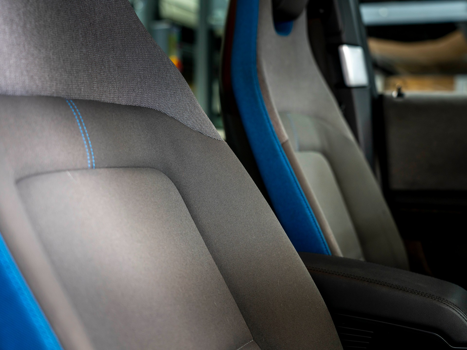 BMW i3 (94Ah) Range Extender (REX)-image-25