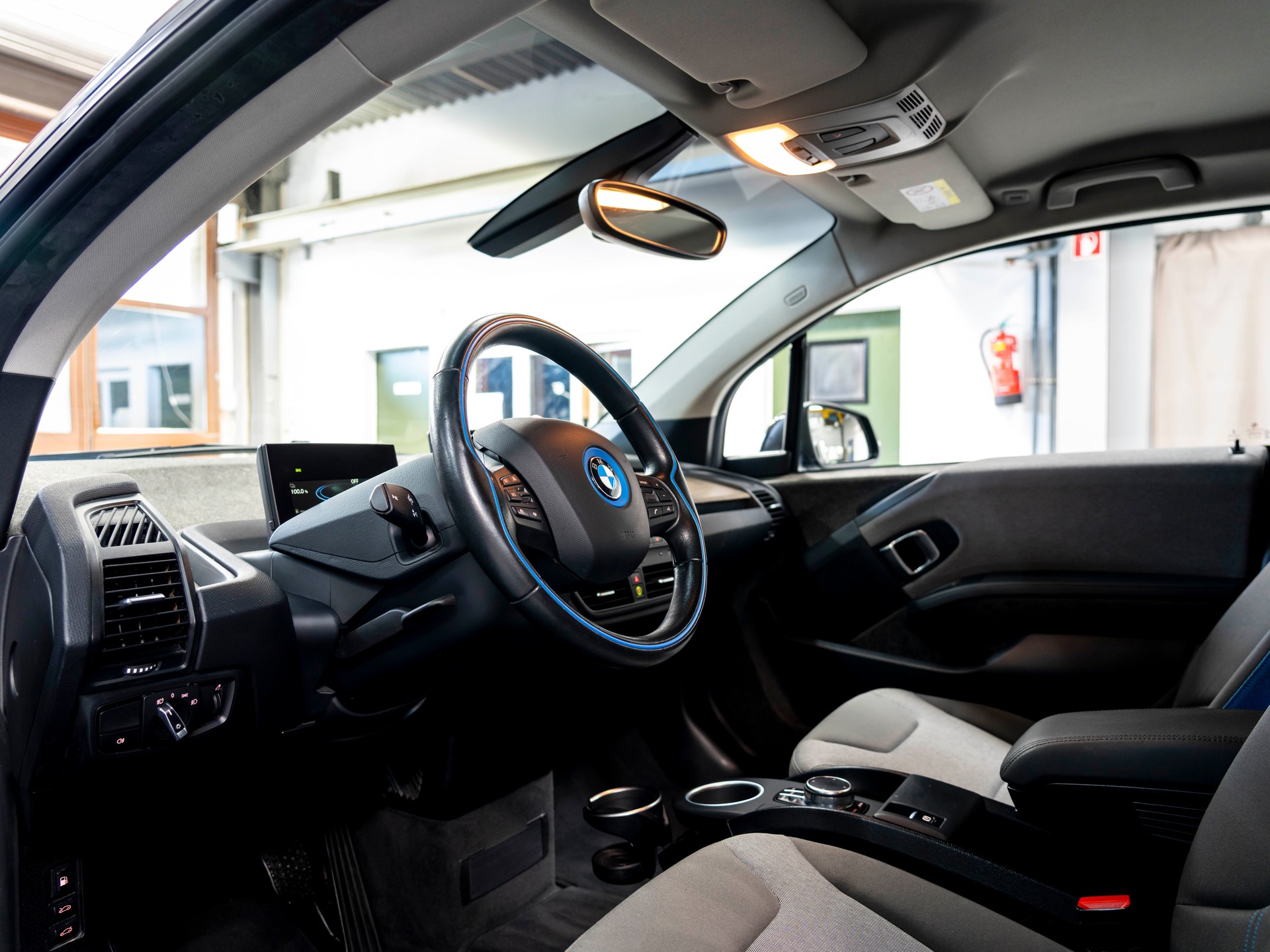 BMW i3 (94Ah) Range Extender (REX)-image-13