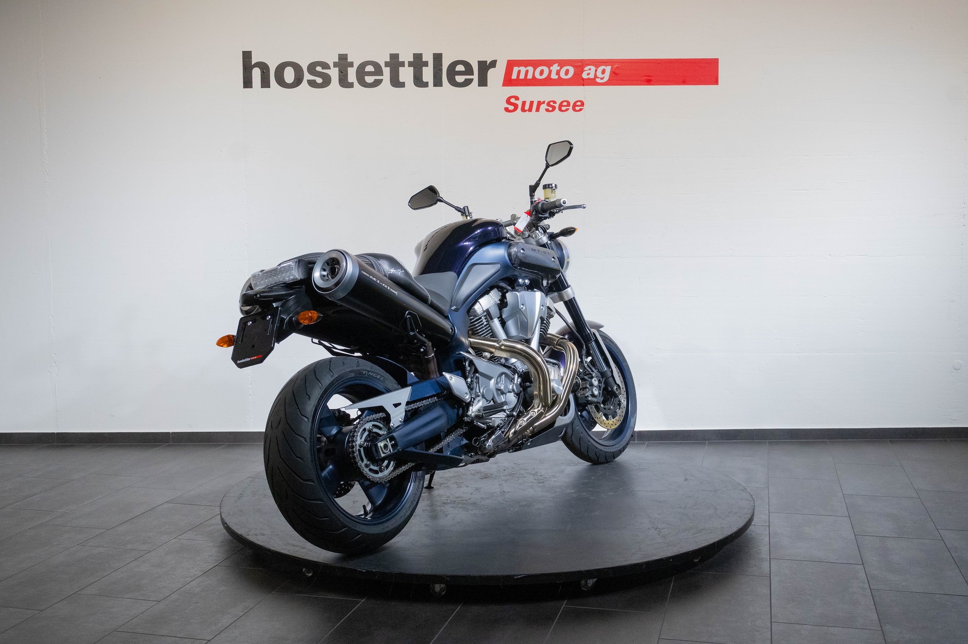 YAMAHA MT-01-showroom-element-3