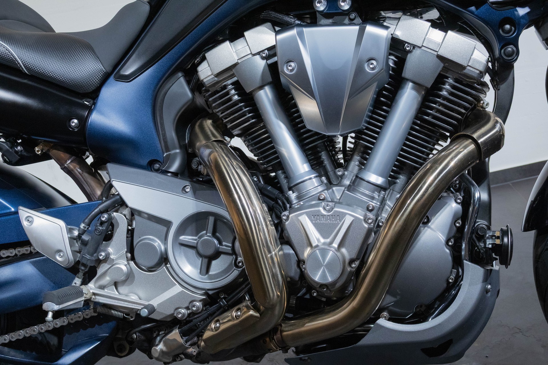 YAMAHA MT-01-image-12