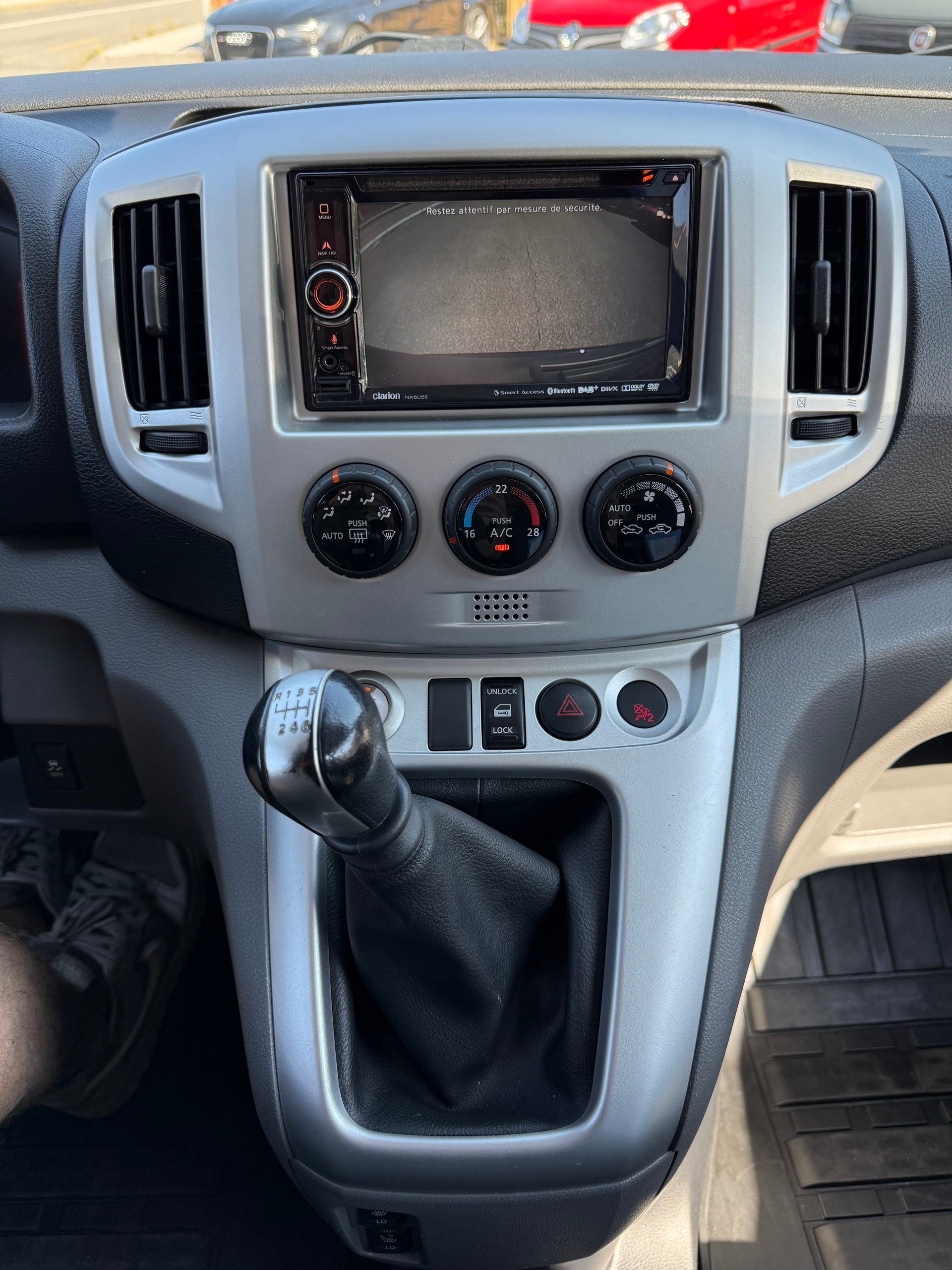 NISSAN NV200 1.5 dCi 110 Premium-image-13