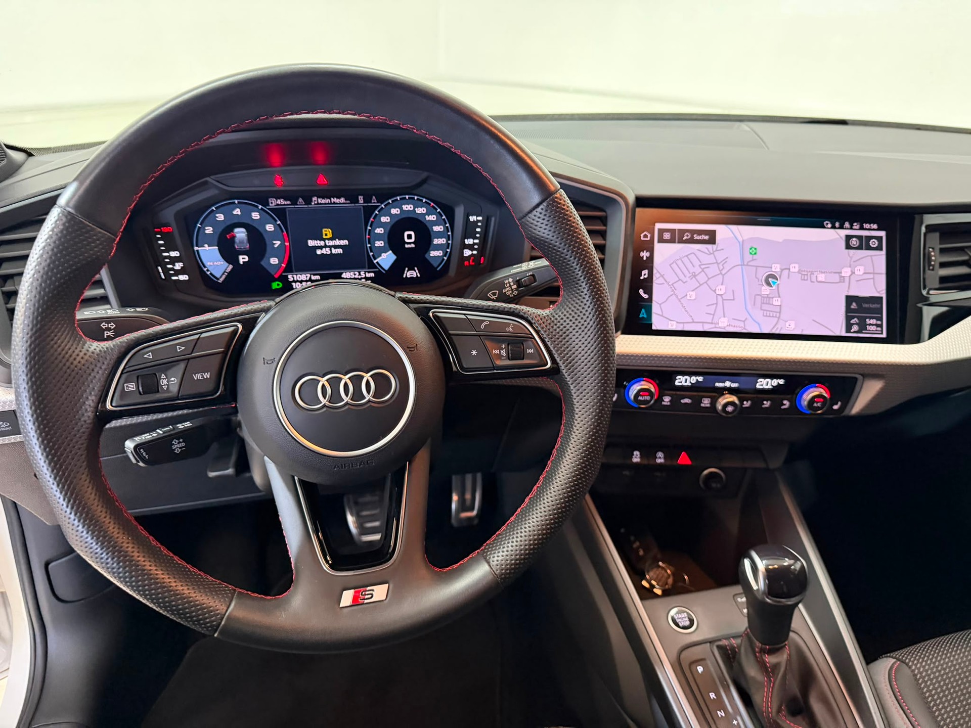 AUDI A1 Sportback 30 TFSI S Line Attraction S-tronic-image-7