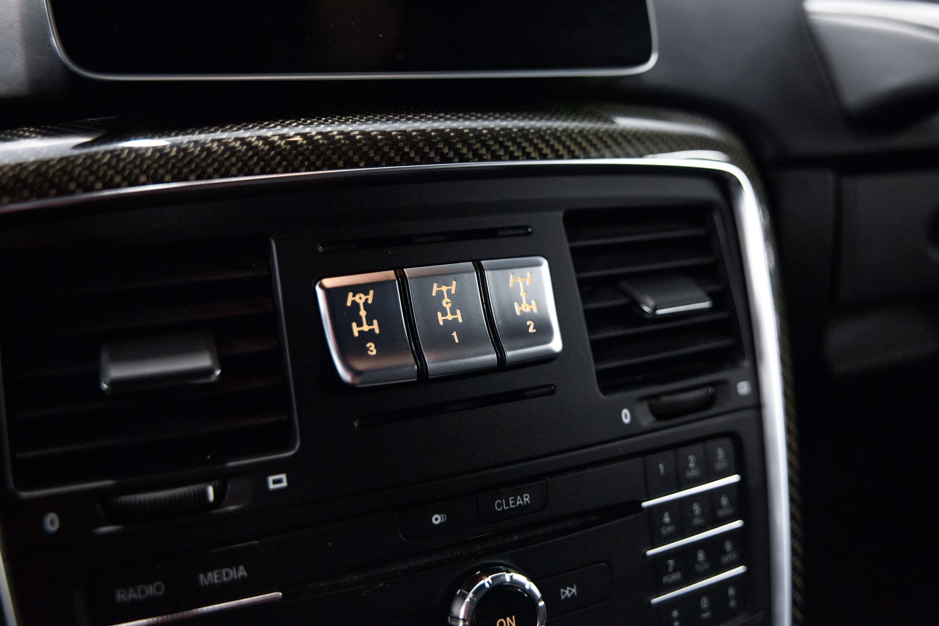MERCEDES-BENZ G 63 AMG Edition 463 Speedshift Plus 7G-Tronic-image-29