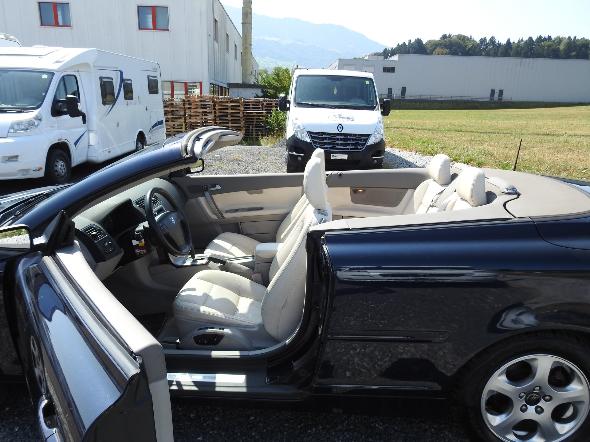 VOLVO C70 T5 Momentum-image-27