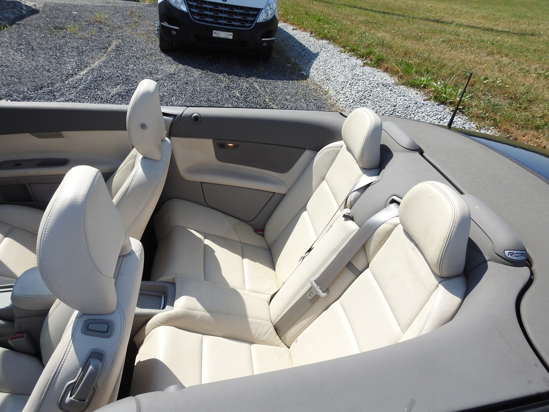 VOLVO C70 T5 Momentum-image-29