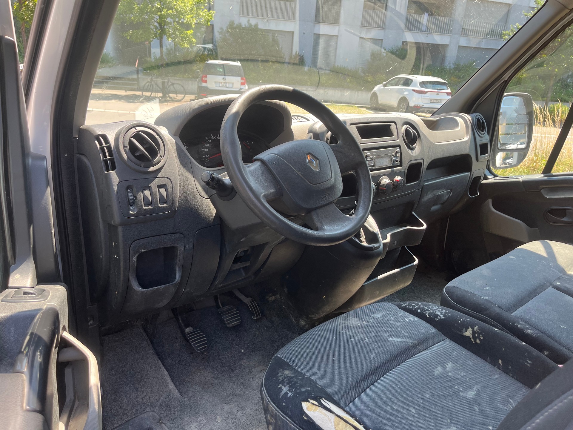 RENAULT Master T33 2.3dCi L1H1-image-7