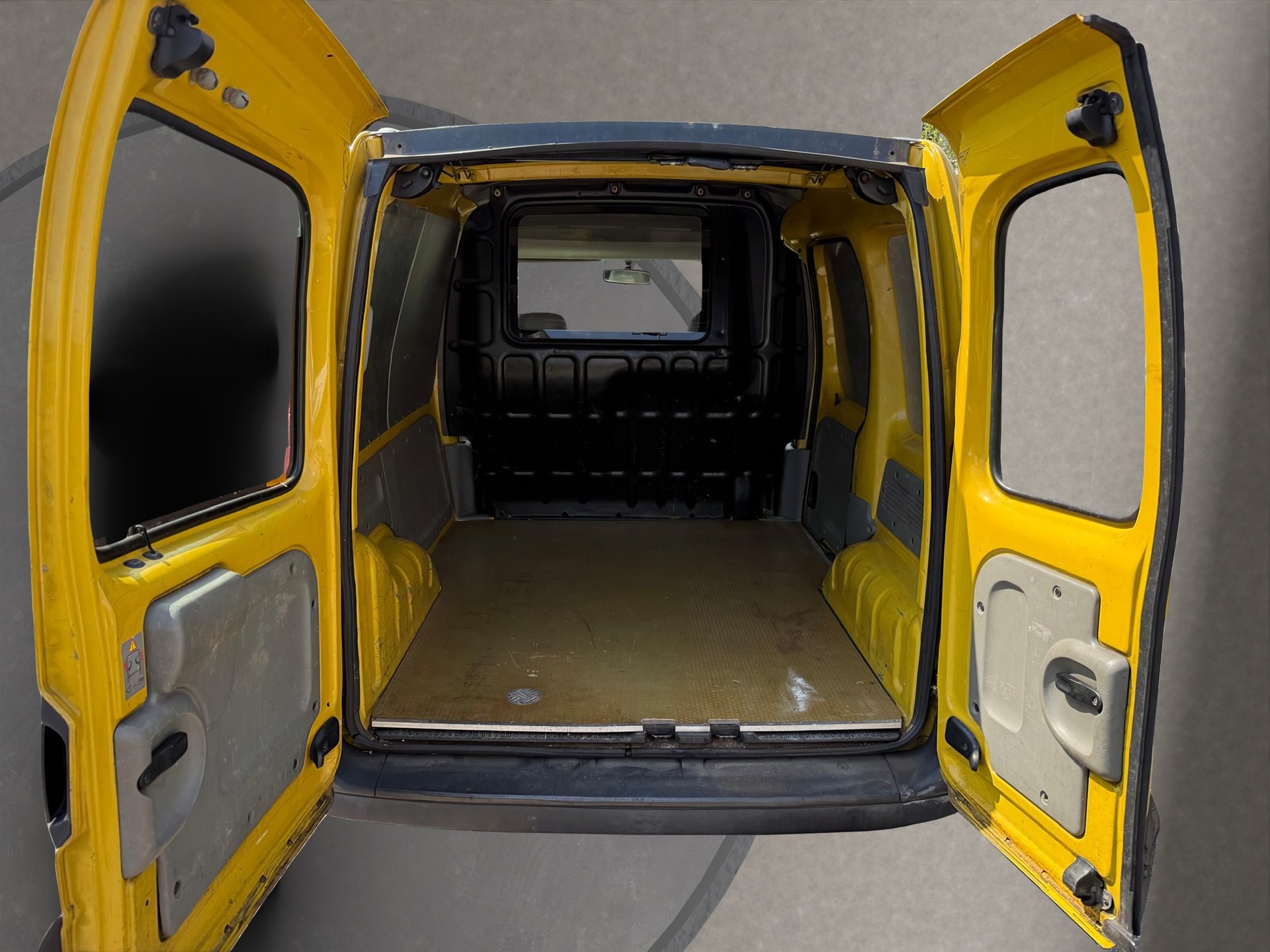 RENAULT Kangoo 1.5 dCi-image-8