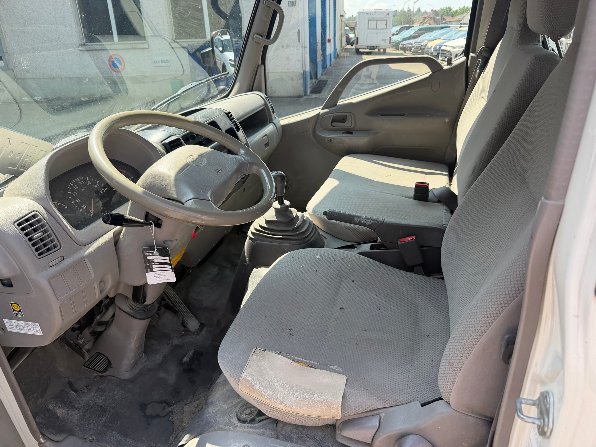 TOYOTA Dyna 100 3.0 D-4D-image-5