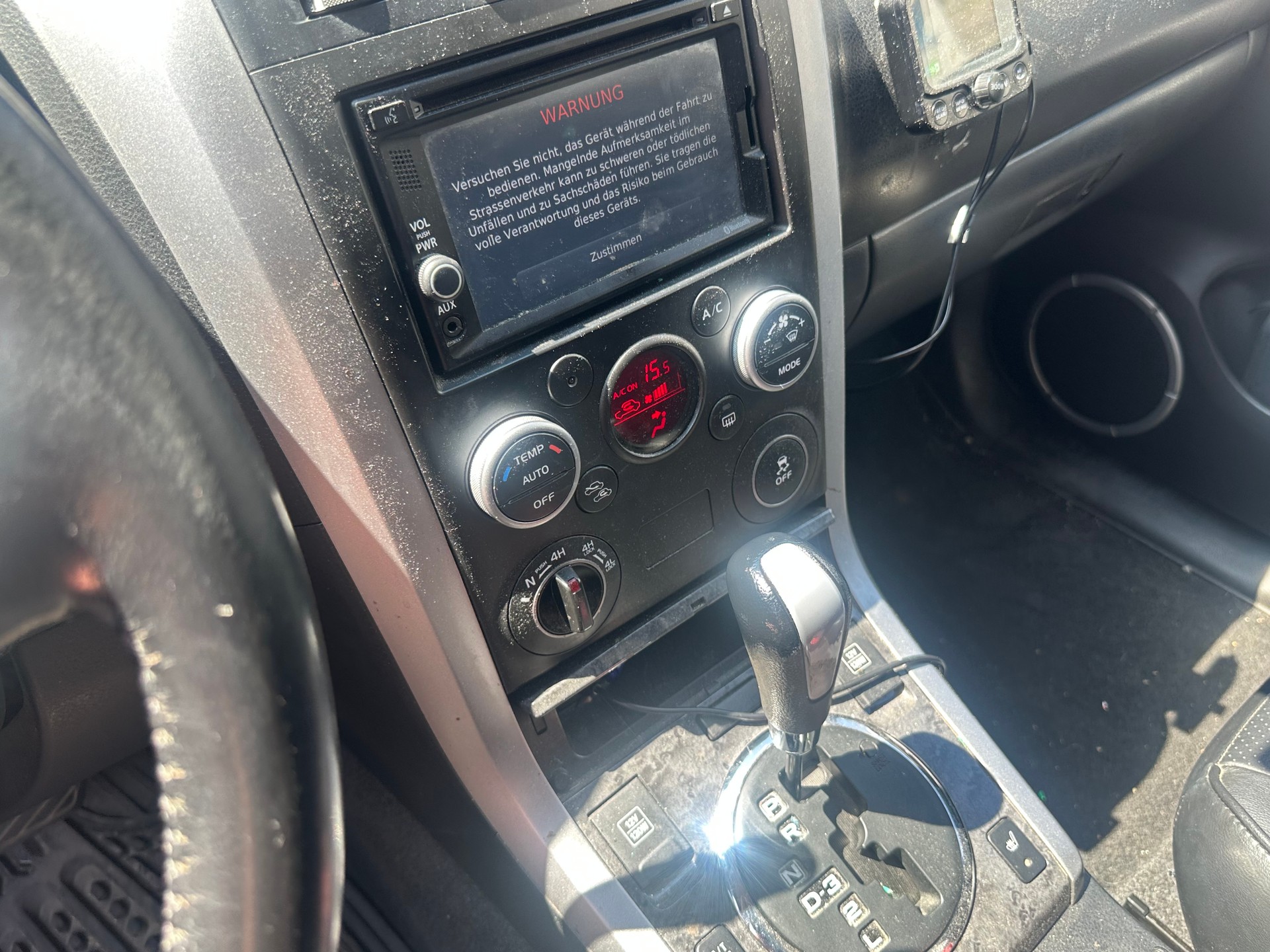 SUZUKI Grand Vitara 2.4 16V Sergio Cellano Automatic-image-3
