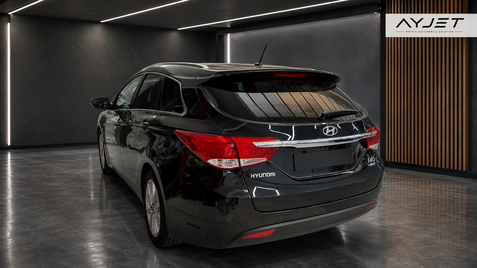 HYUNDAI i40 Wagon 2.0 GDi Style Automatic-image-1