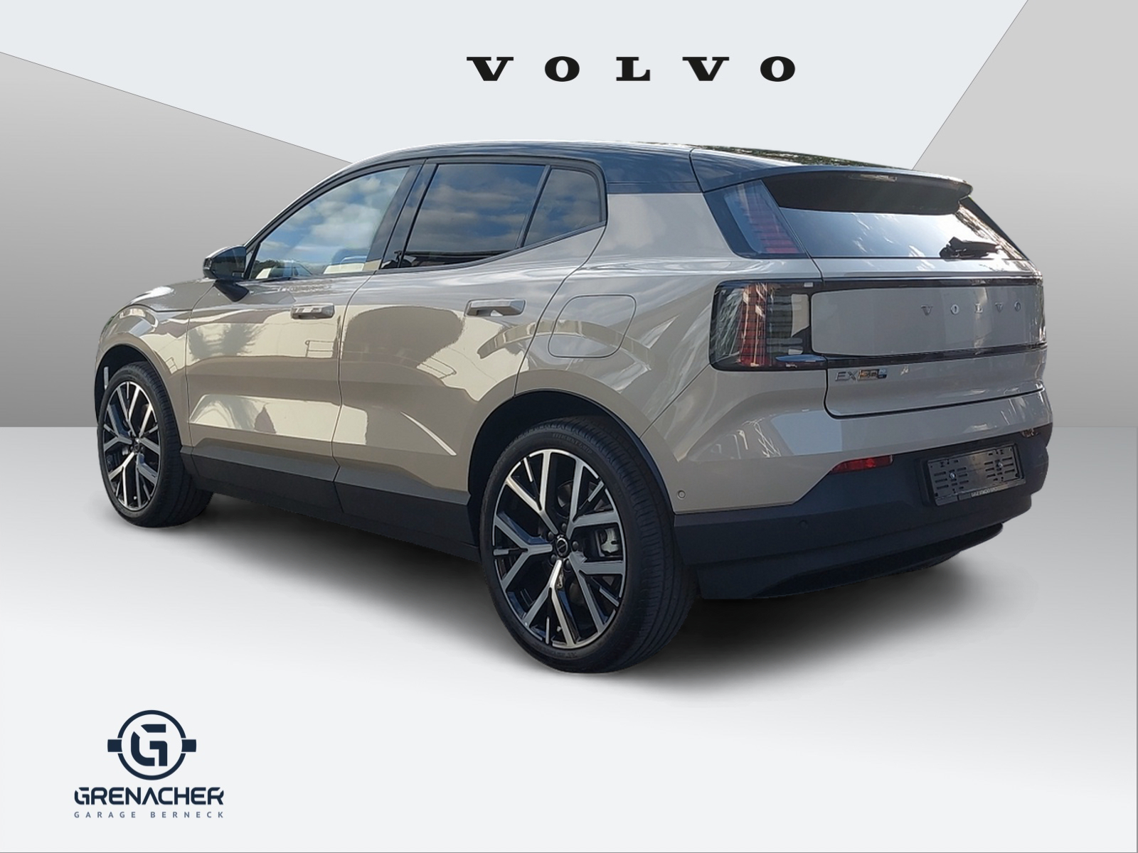 VOLVO EX 30 P8 Ultra AWD-image-3