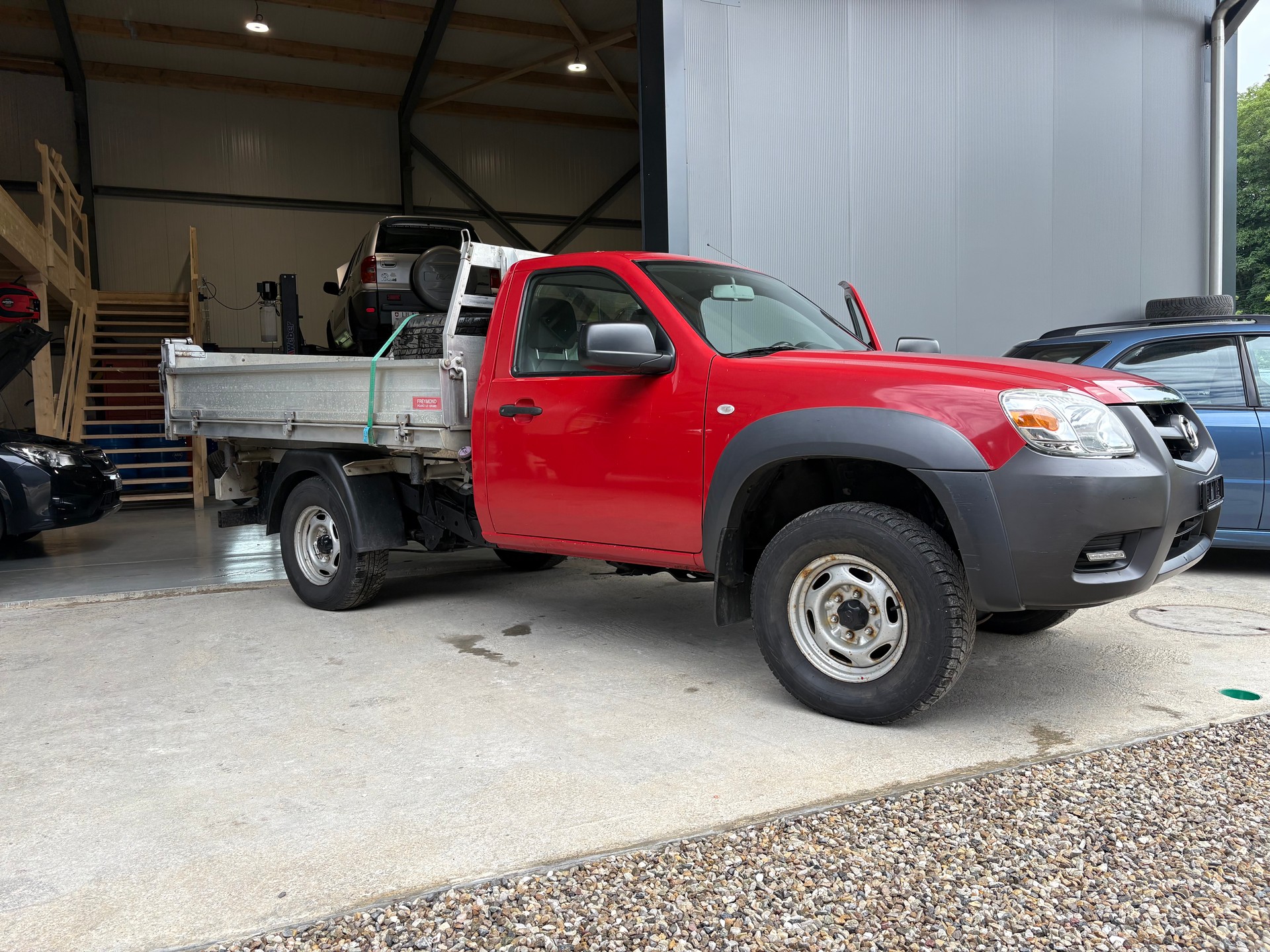 MAZDA BT-50 2.5 CD Storm 4x4-image-4