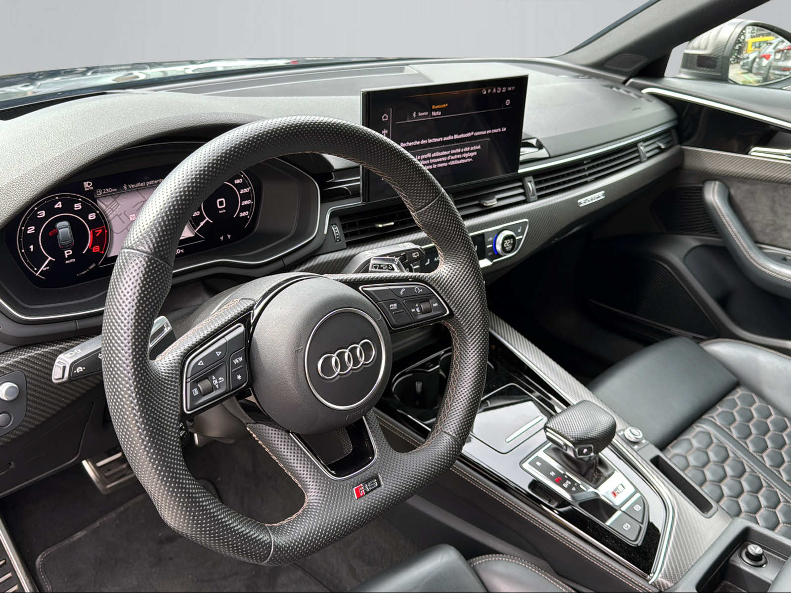 AUDI RS4 Avant quattro tiptronic-image-4