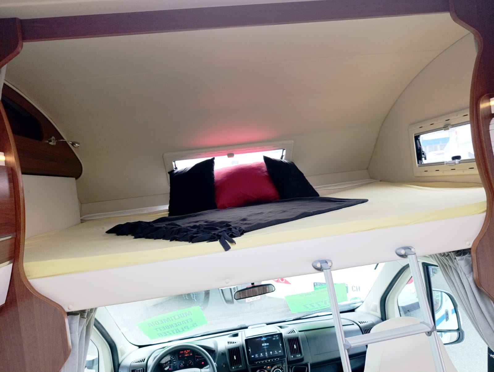 RIMOR Super Brig 689 TC ***das ultimative Familien-Wohnmobil der Oberklasse***-image-16