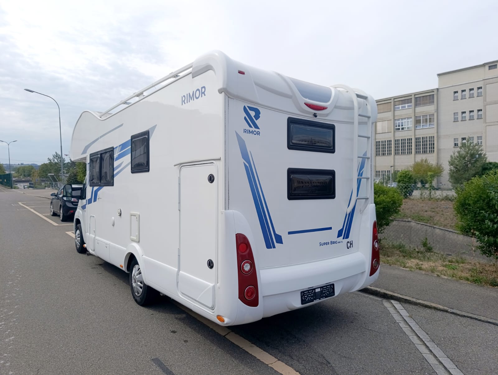 RIMOR Super Brig 689 TC ***das ultimative Familien-Wohnmobil der Oberklasse***-showroom-element-2