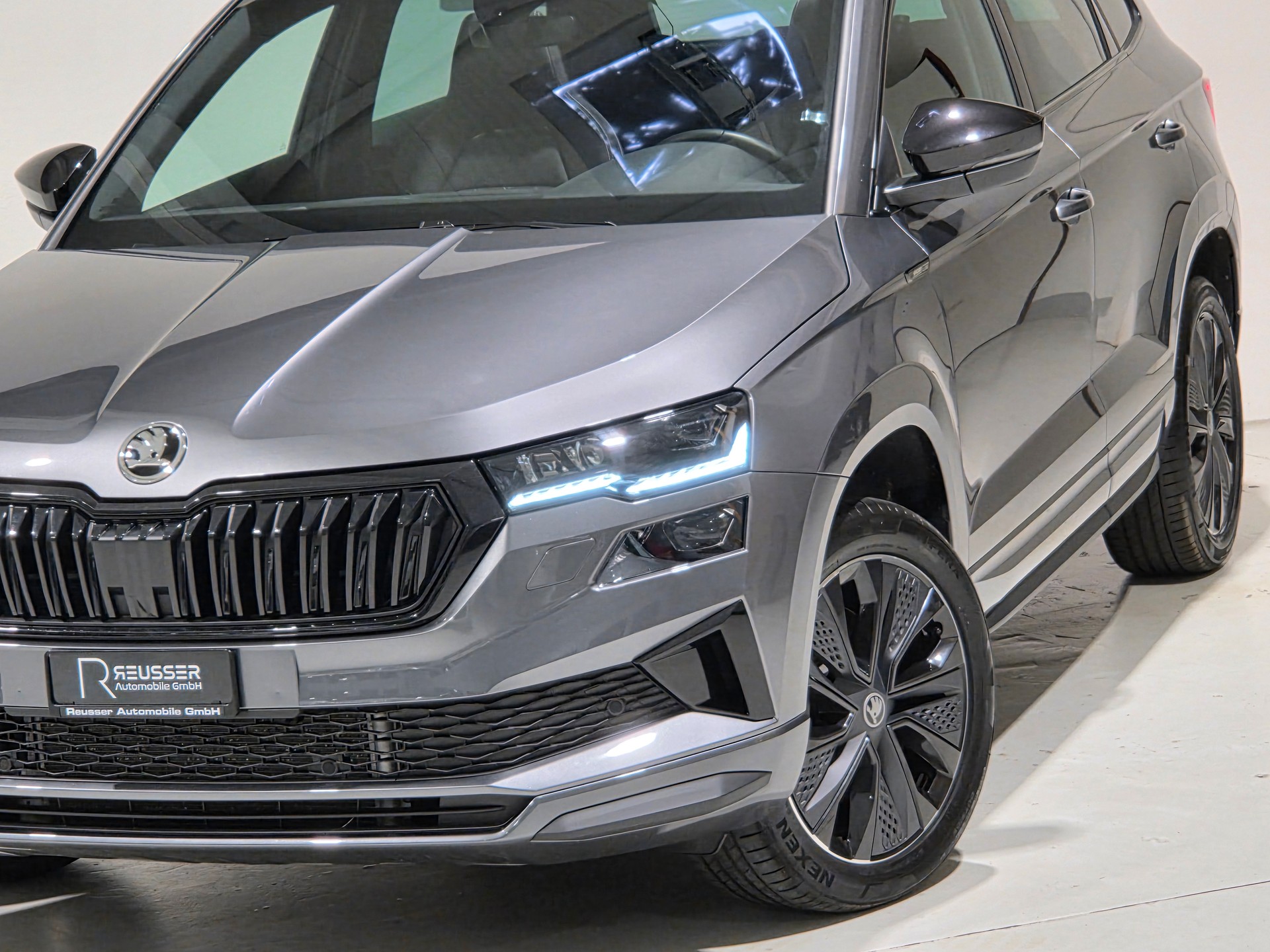 SKODA Karoq 1.5 TSI SportLine DSG-image-23