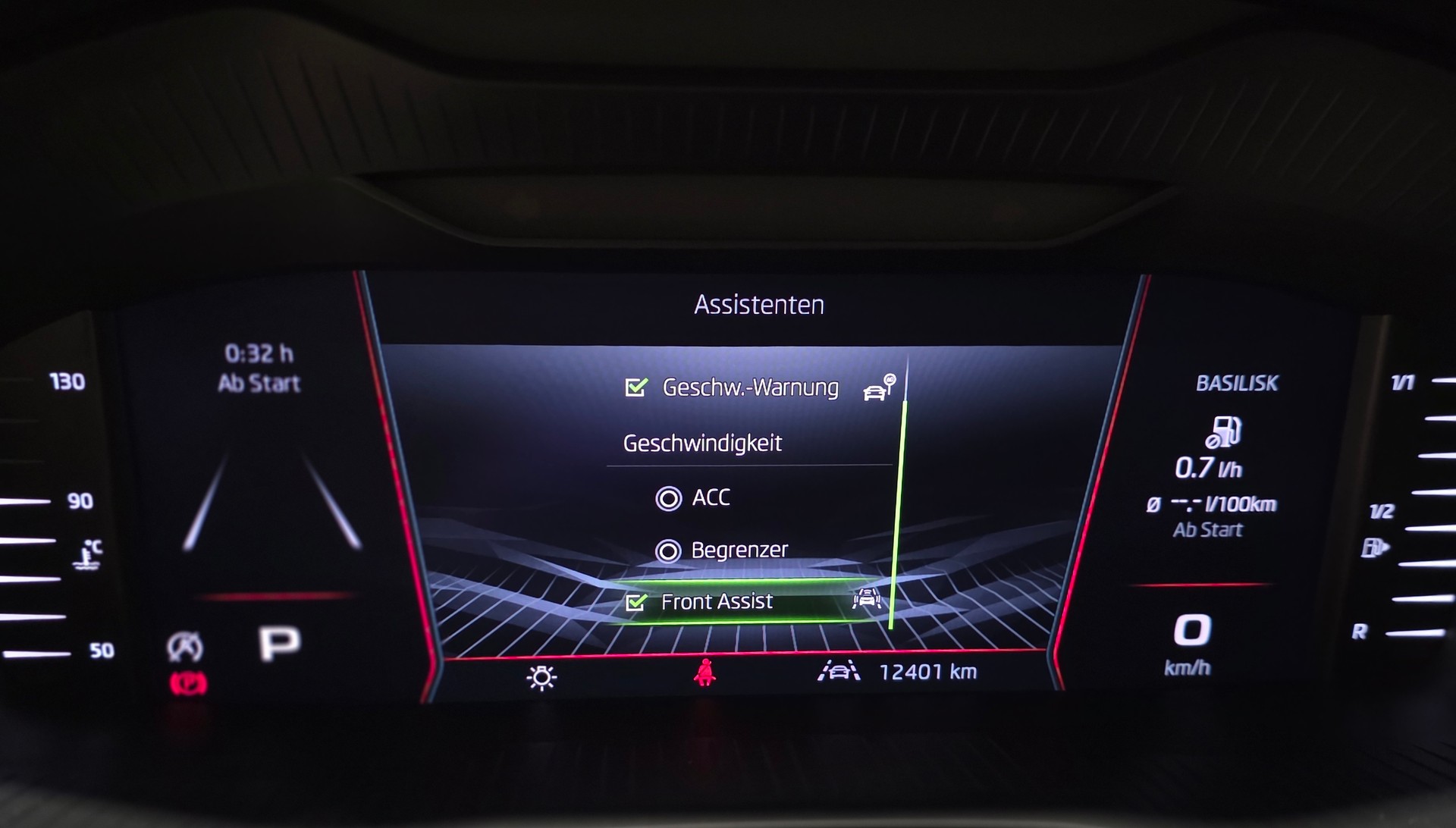 SKODA Karoq 1.5 TSI SportLine DSG-image-10