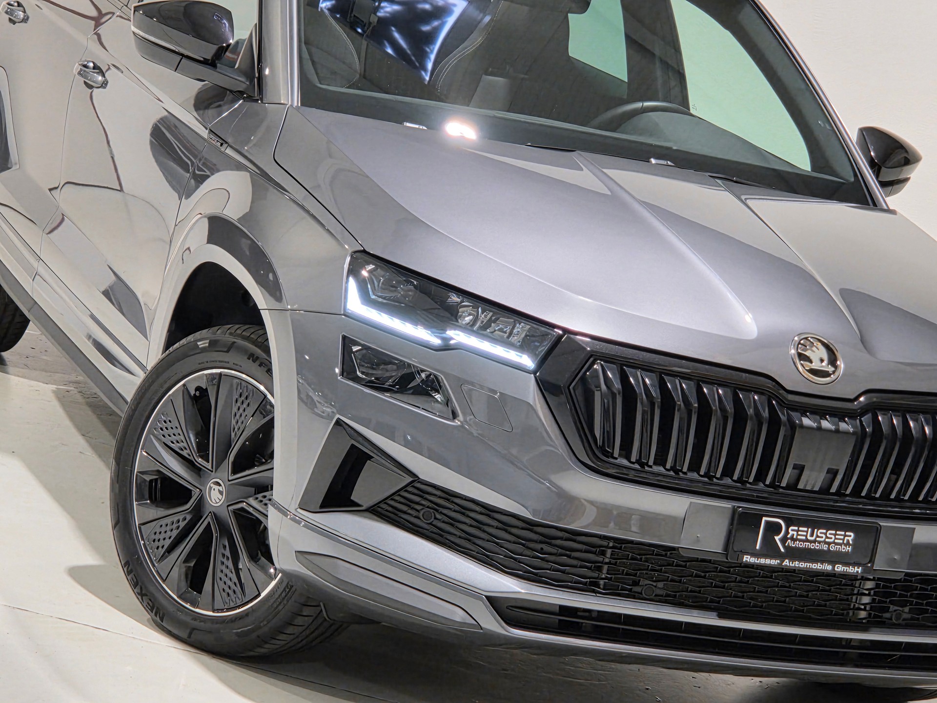 SKODA Karoq 1.5 TSI SportLine DSG-image-25