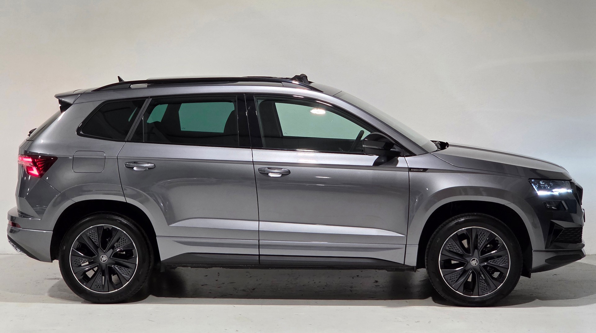 SKODA Karoq 1.5 TSI SportLine DSG-image-27