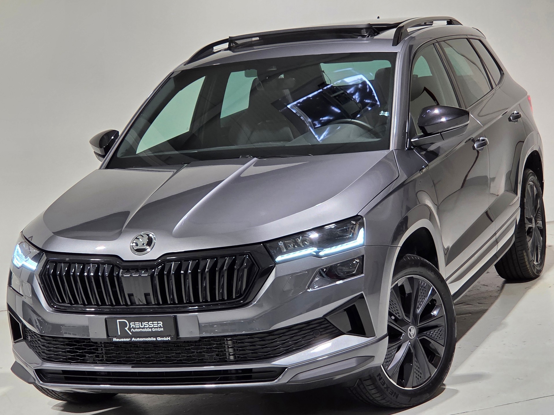 SKODA Karoq 1.5 TSI SportLine DSG-image-0
