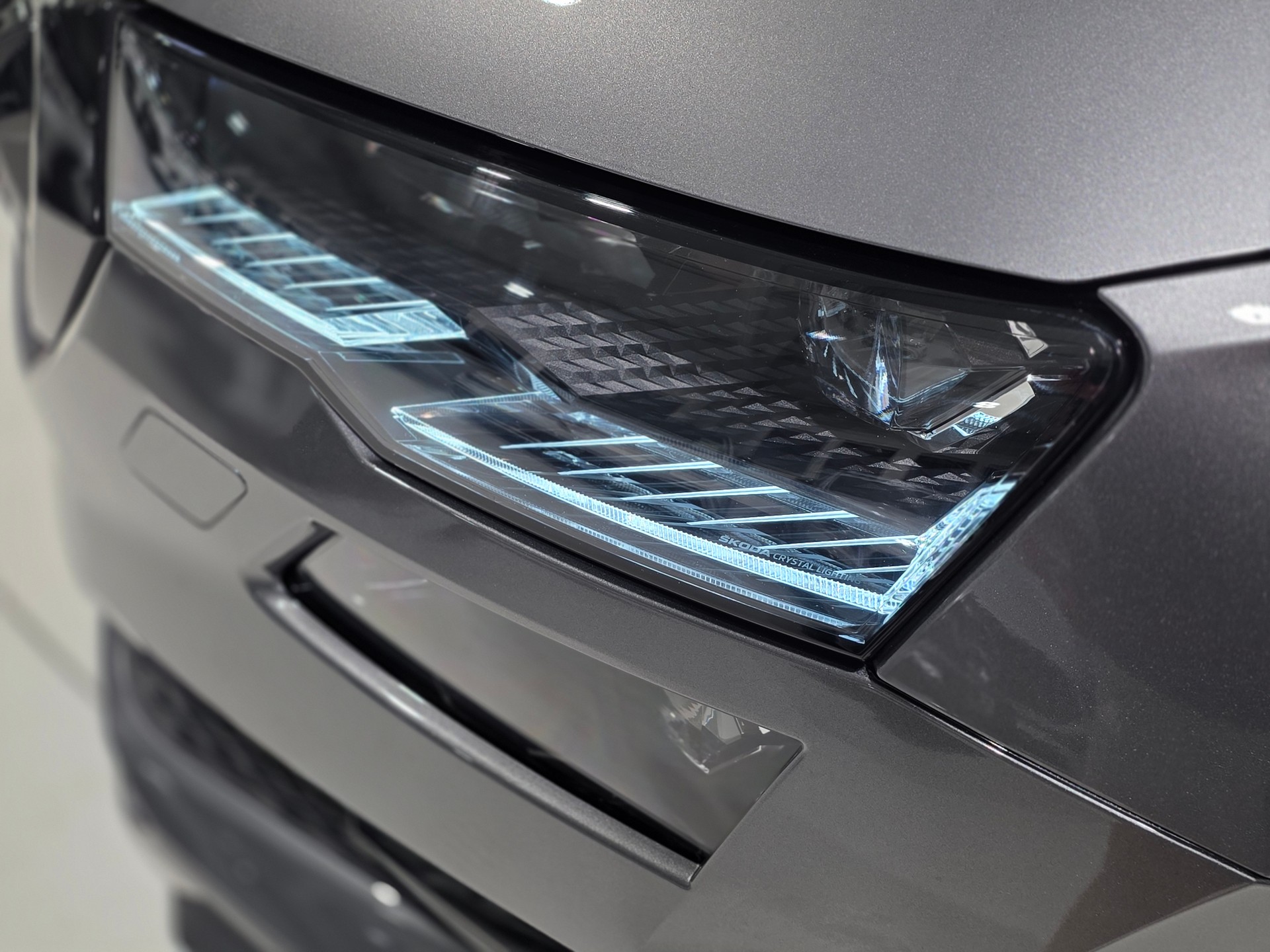 SKODA Karoq 1.5 TSI SportLine DSG-image-22