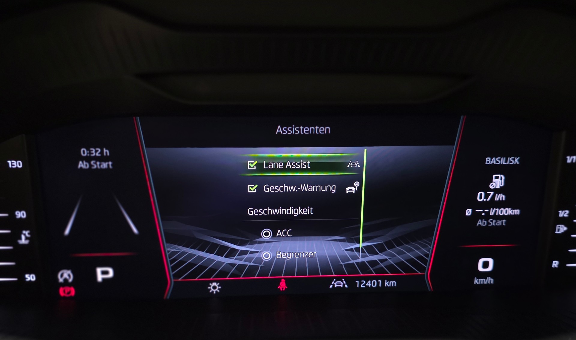 SKODA Karoq 1.5 TSI SportLine DSG-image-9