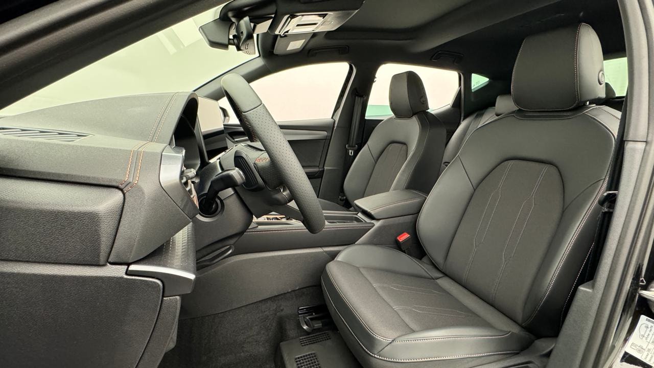 CUPRA LEON 1.5 e-HYBRID pHEV DSG-image-4