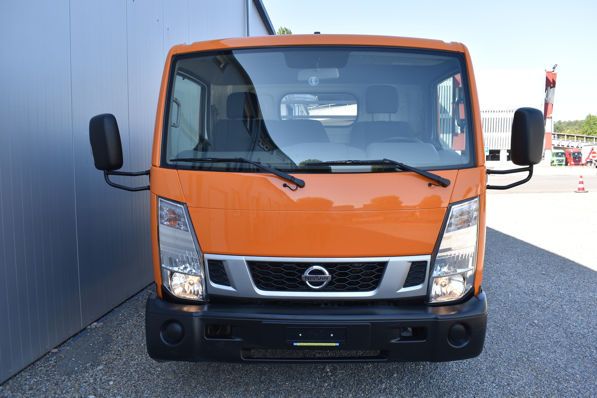 NISSAN NT400 Cabstar DSK AHK-image-1