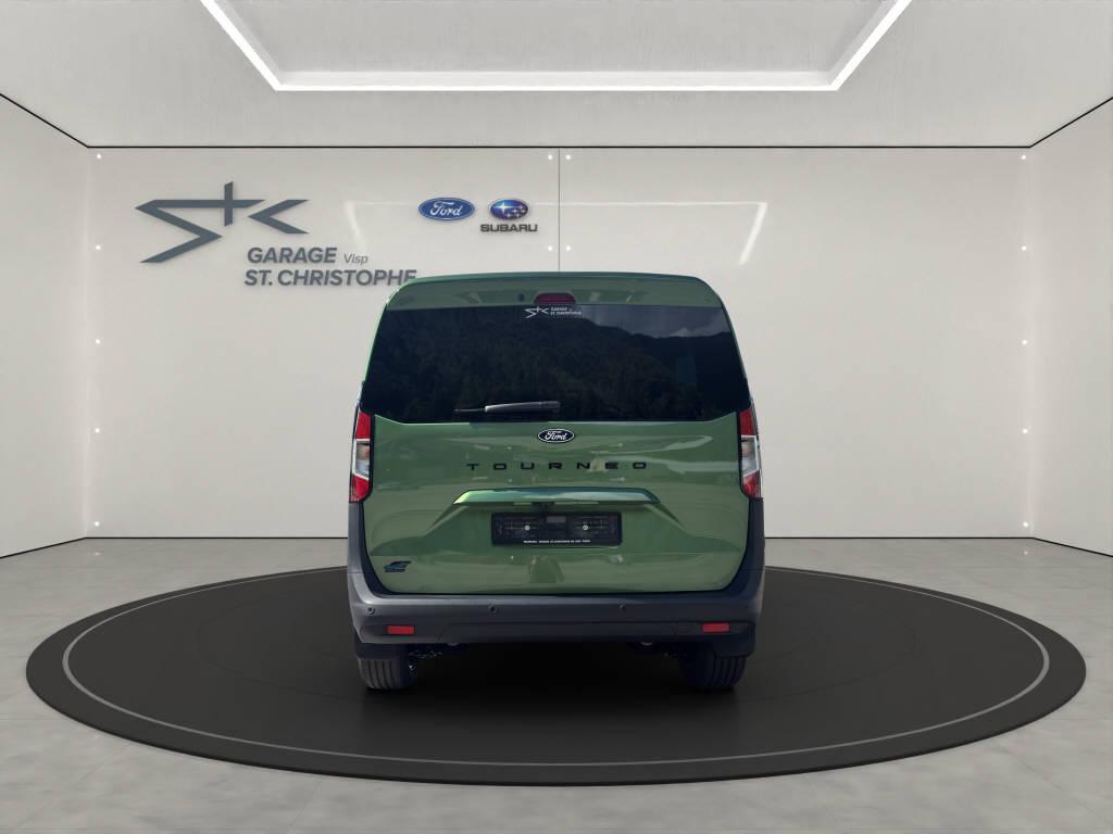 FORD E-Tourneo Courier Titanium-showroom-element-3